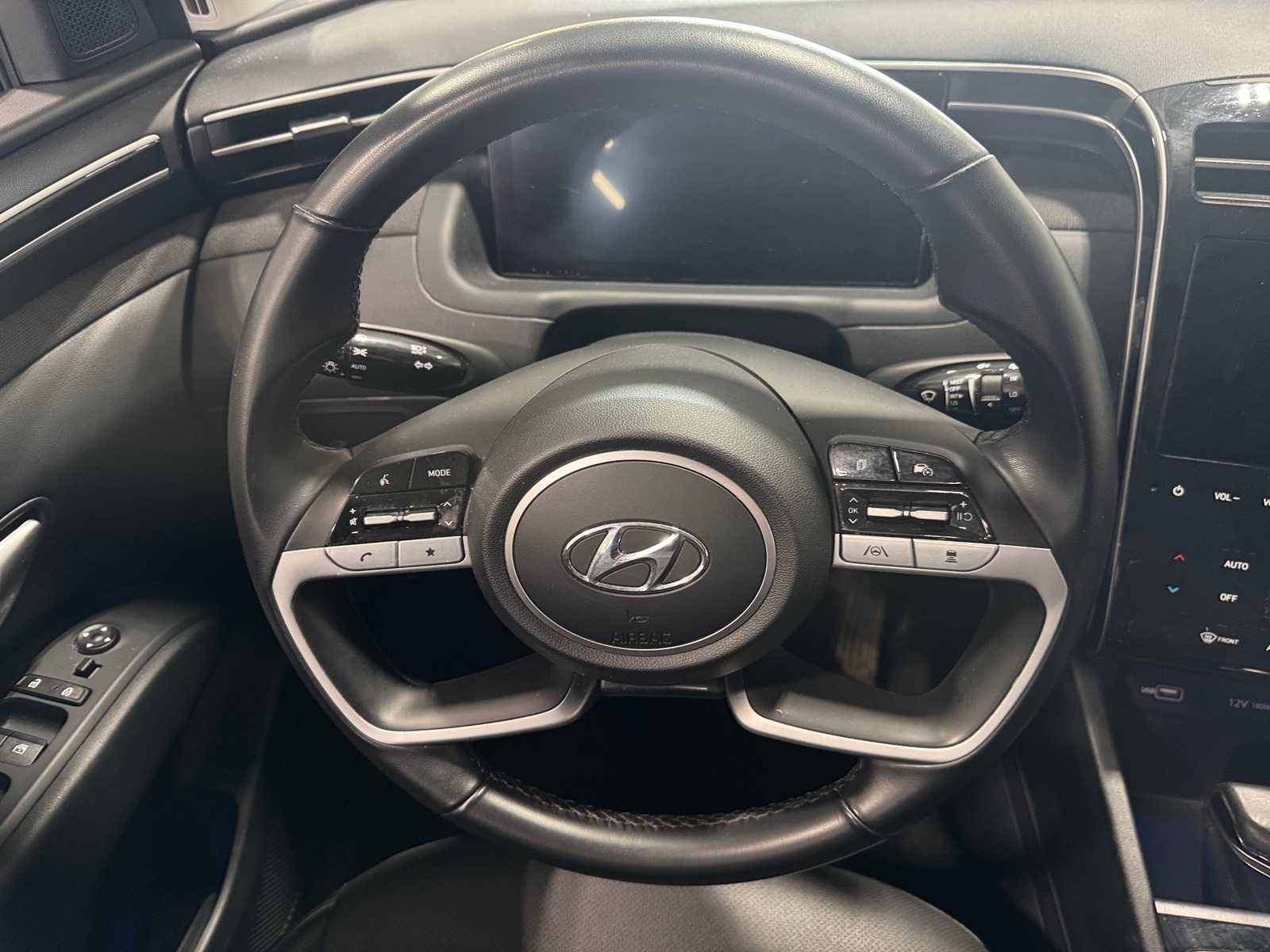 Thumbnail: 2024 Hyundai Tucson - 5