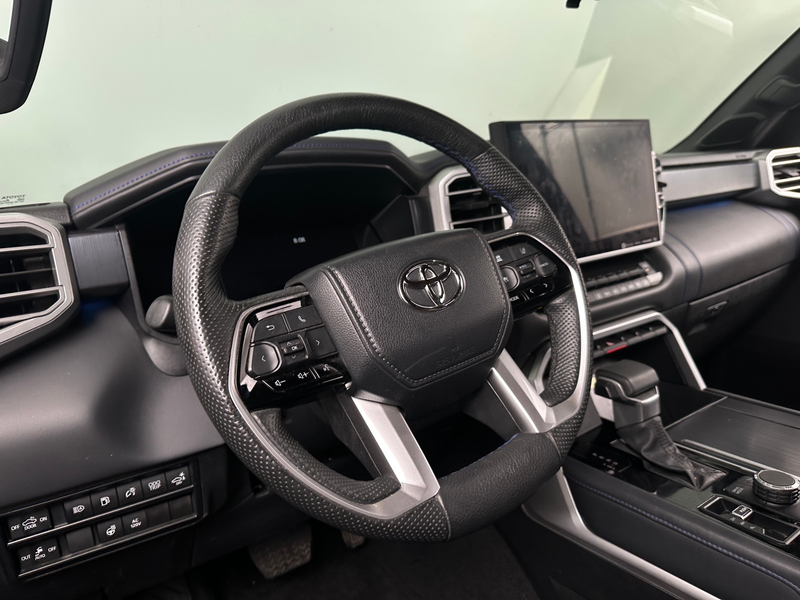 Thumbnail: 2024 Toyota Tundra - 4