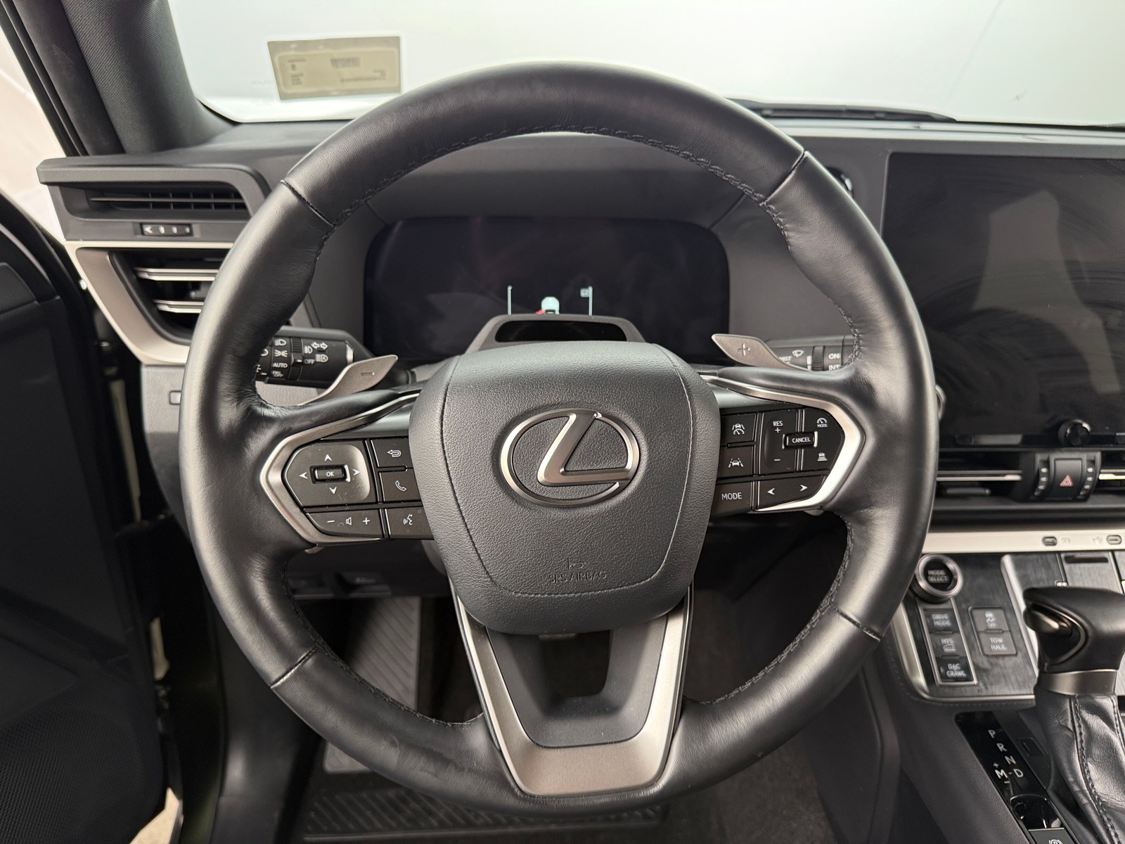 Thumbnail: 2024 Lexus GX - 4