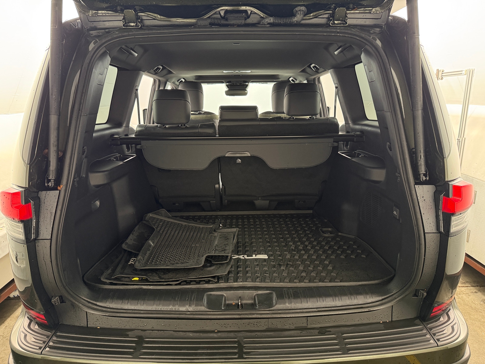 Thumbnail: 2024 Lexus GX - 6