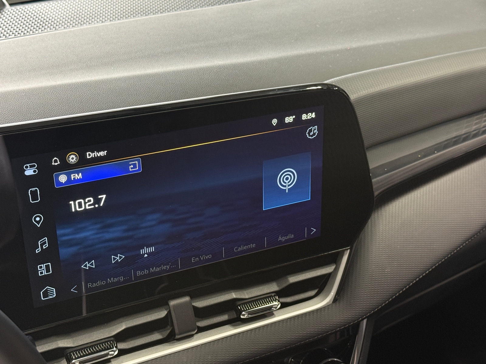 Thumbnail: 2025 Chevrolet Equinox - 4