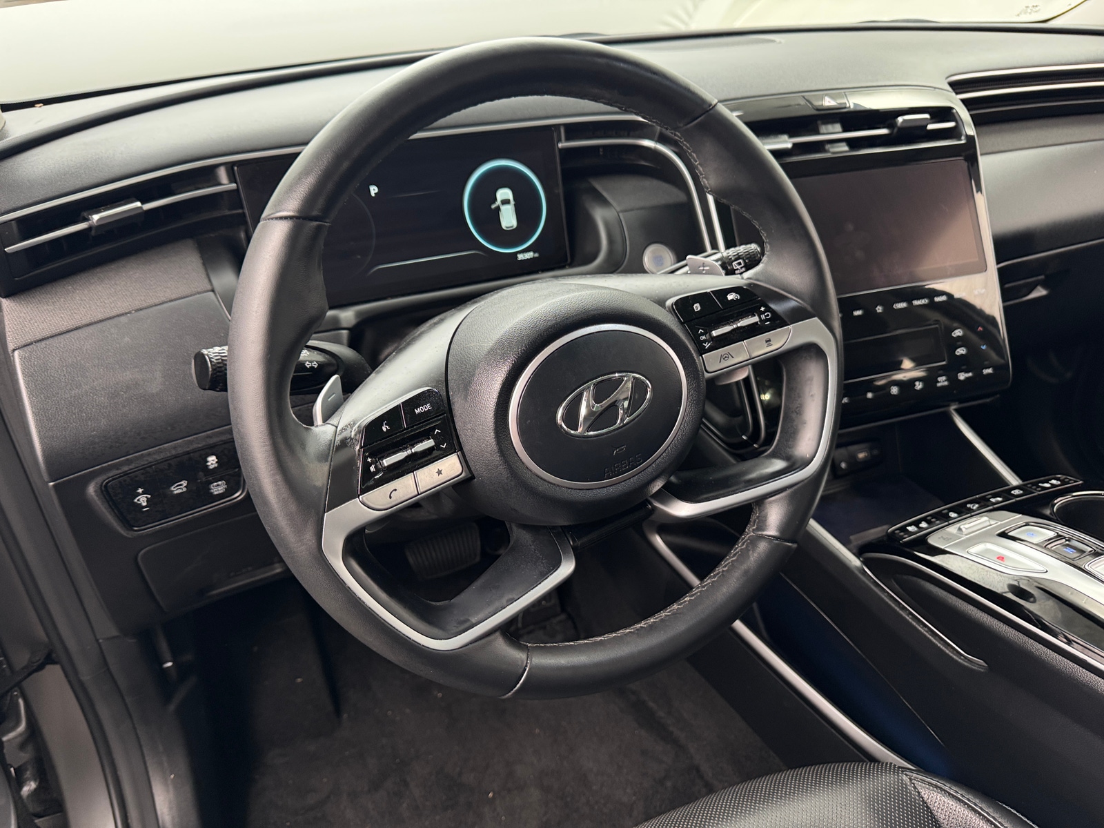 Thumbnail: 2022 Hyundai Tucson - 4