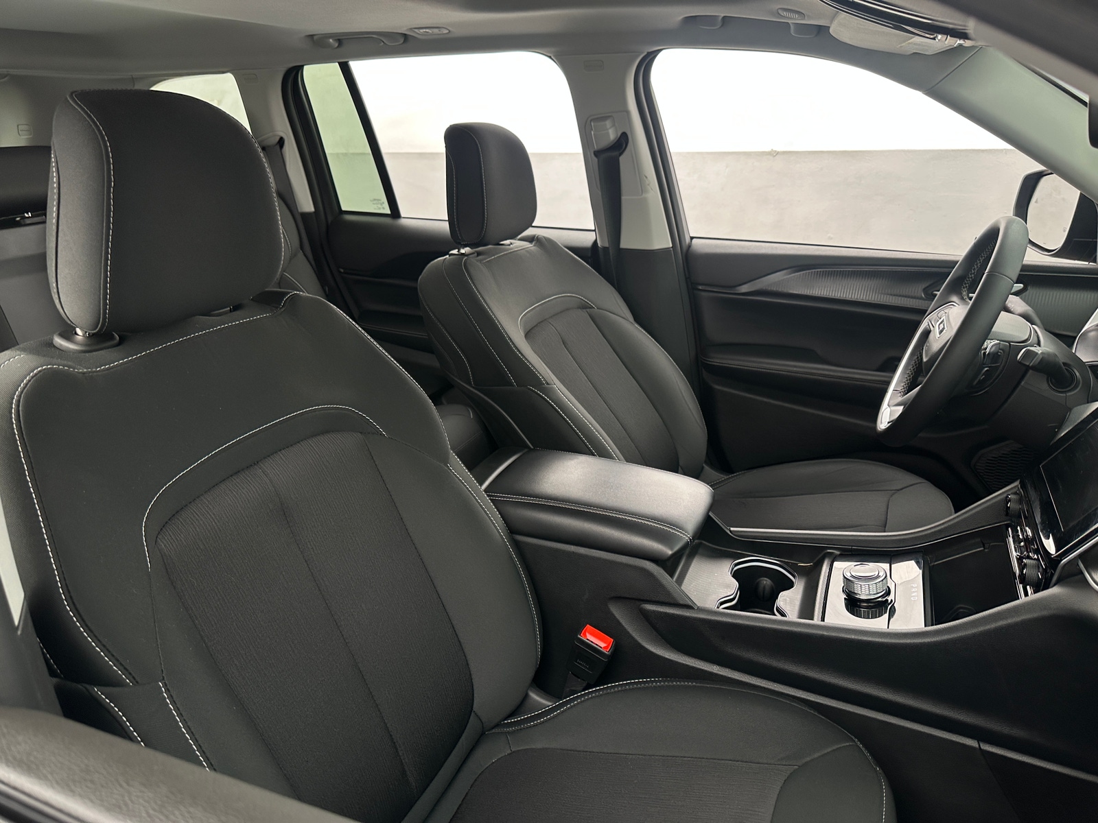 Thumbnail: 2024 Jeep Grand Cherokee - 2