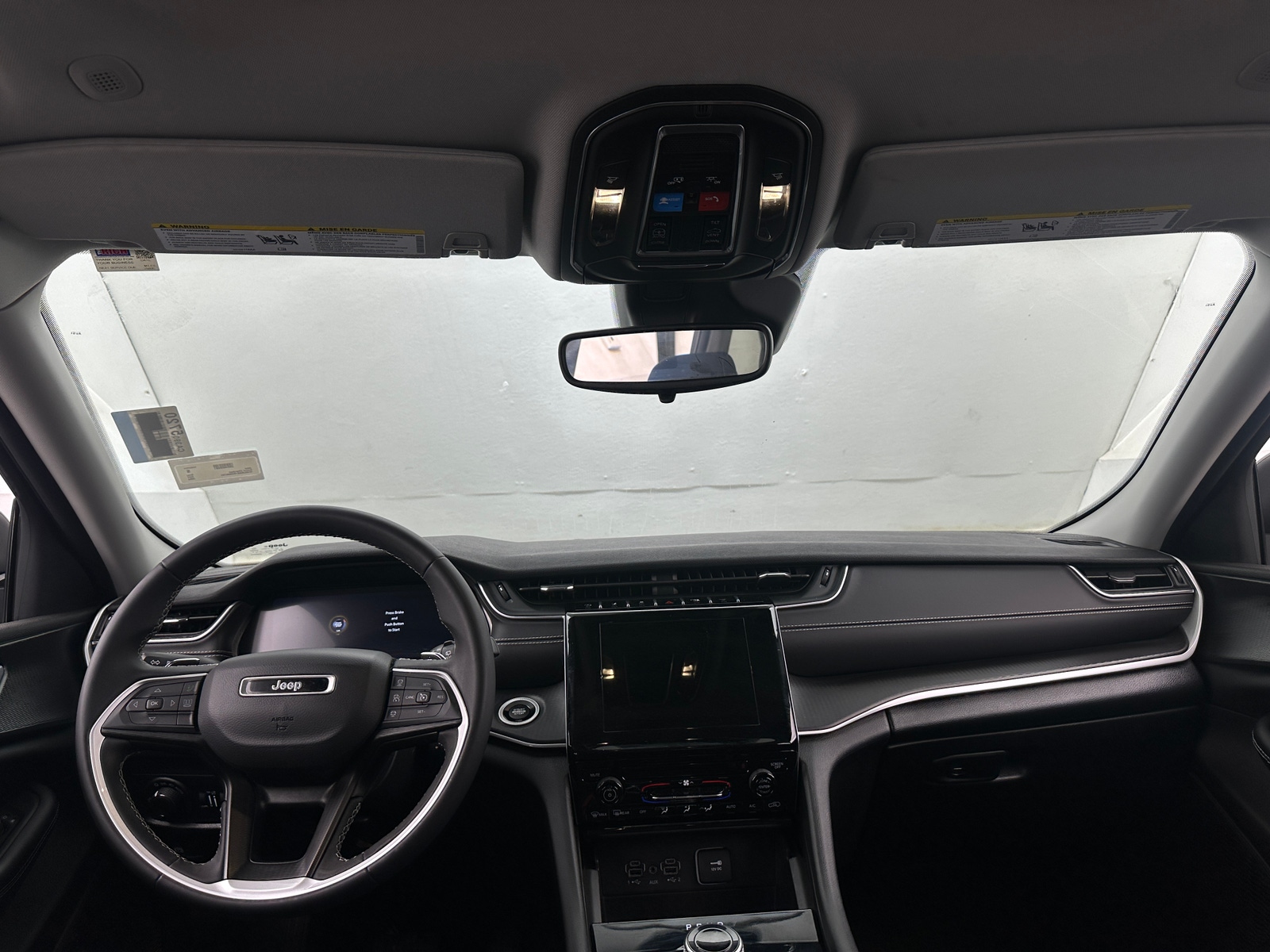 Thumbnail: 2024 Jeep Grand Cherokee - 3