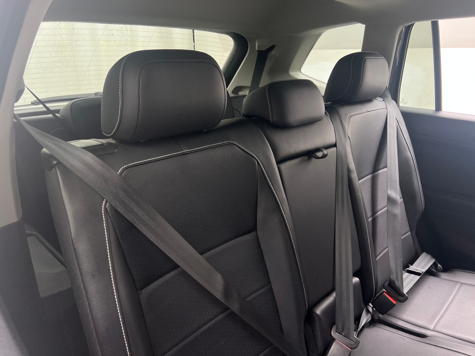Thumbnail: 2021 Volkswagen Tiguan - 5