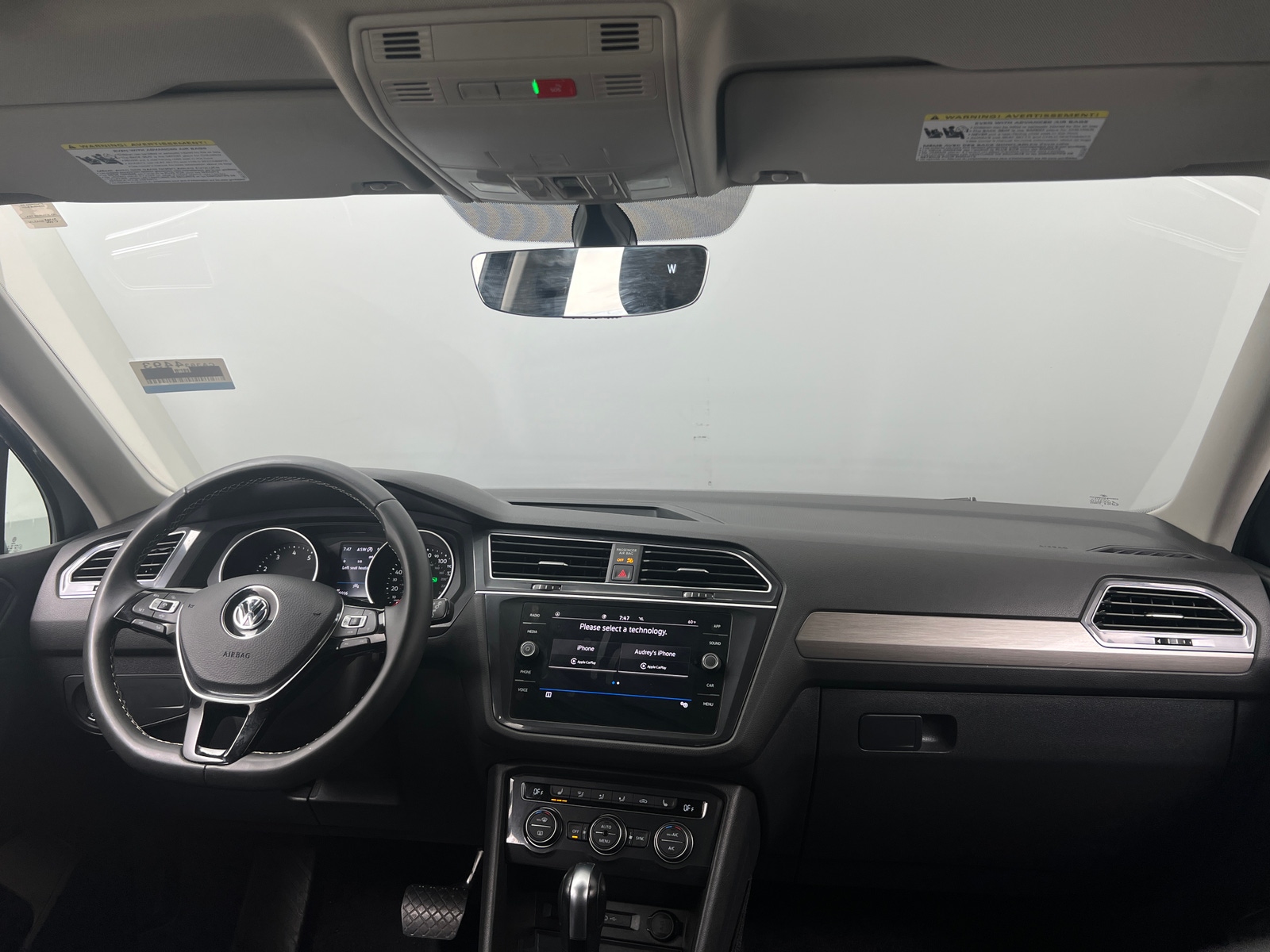 Thumbnail: 2021 Volkswagen Tiguan - 2