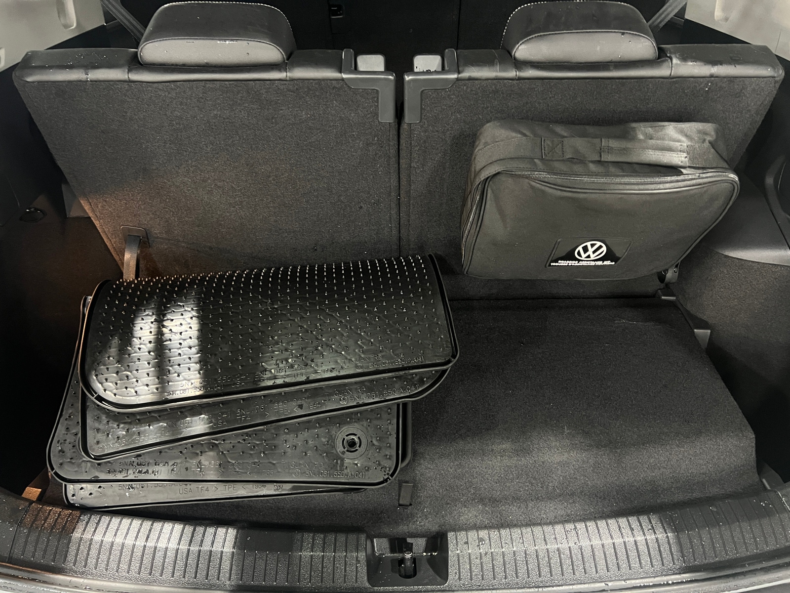 Thumbnail: 2021 Volkswagen Tiguan - 6