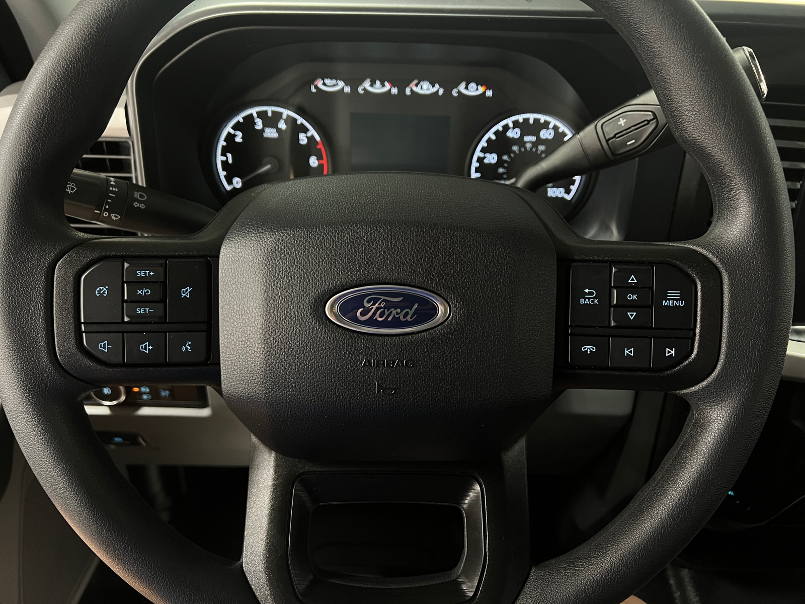 Thumbnail: 2025 Ford Econoline - 4