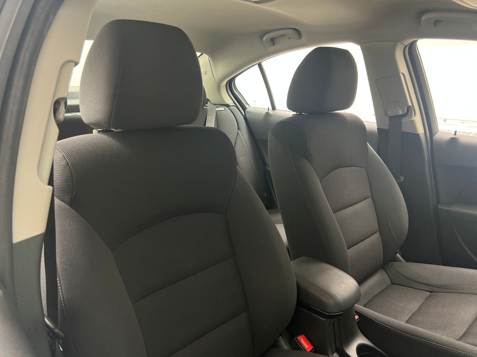 Thumbnail: 2016 Chevrolet Cruze - 2