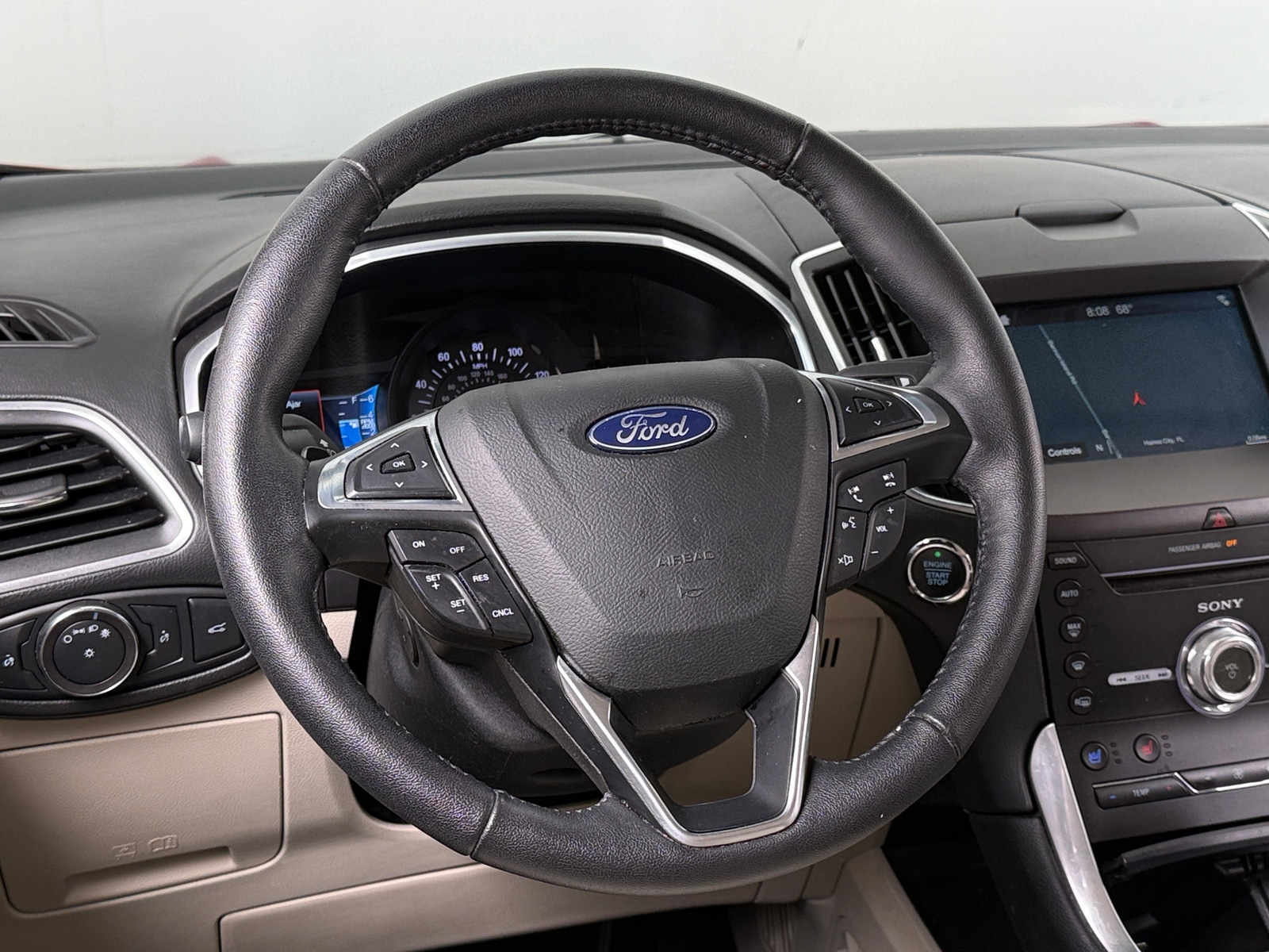 Thumbnail: 2018 Ford Edge - 4