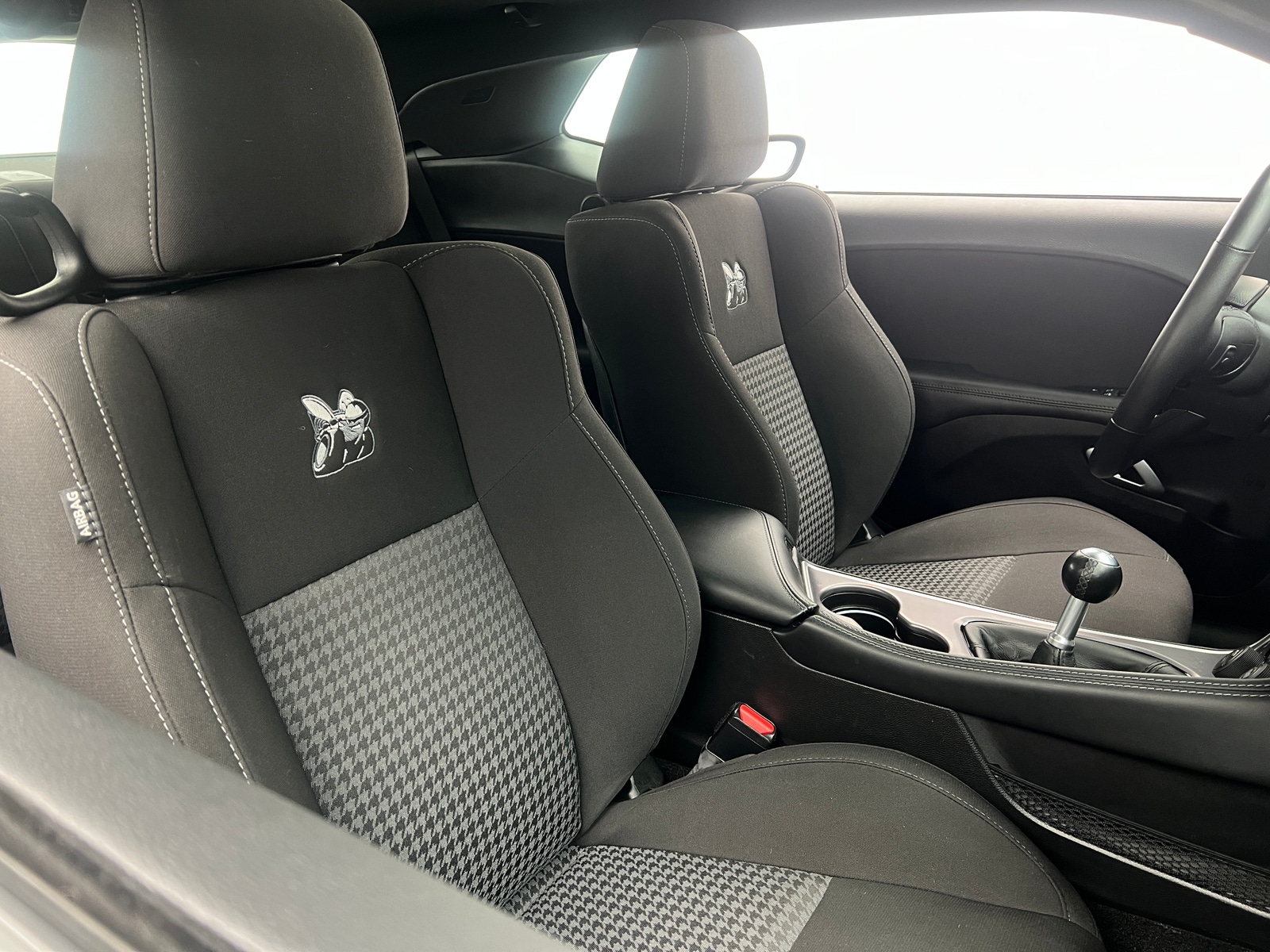 Thumbnail: 2022 Dodge Challenger - 2