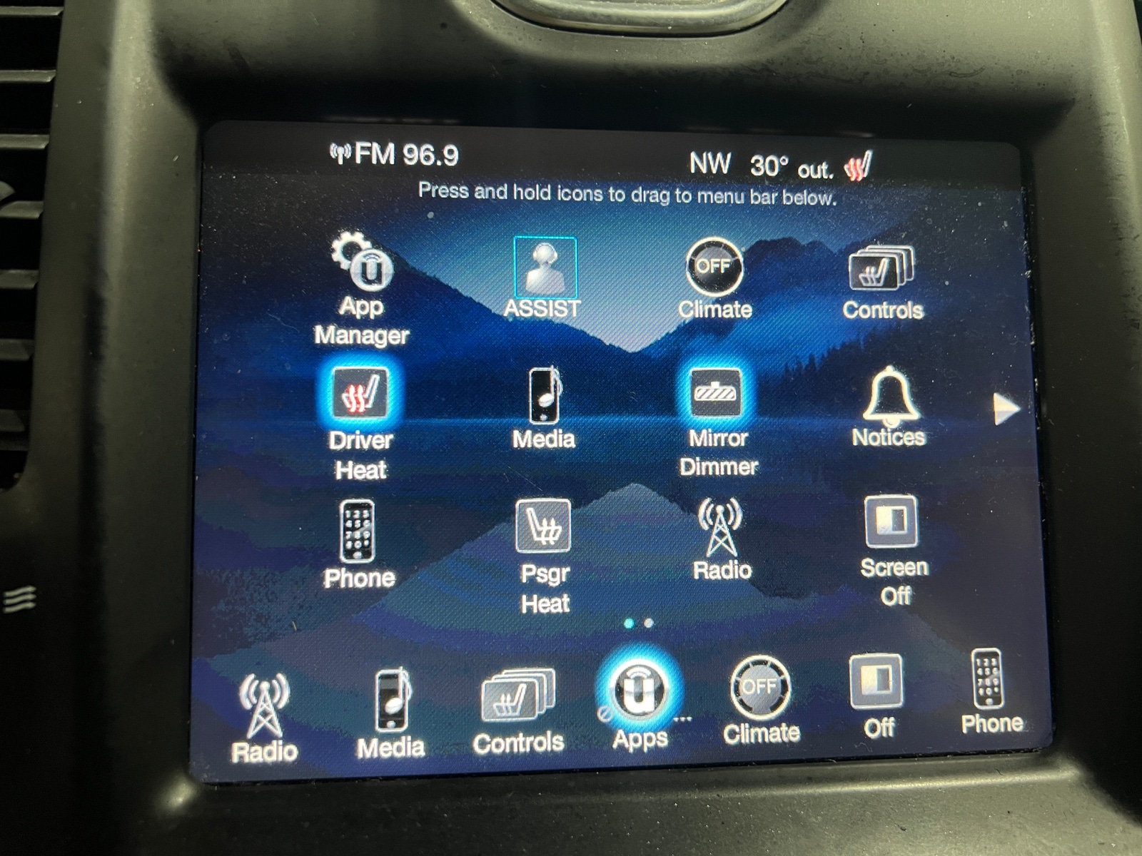 Thumbnail: 2015 Chrysler 300 - 3