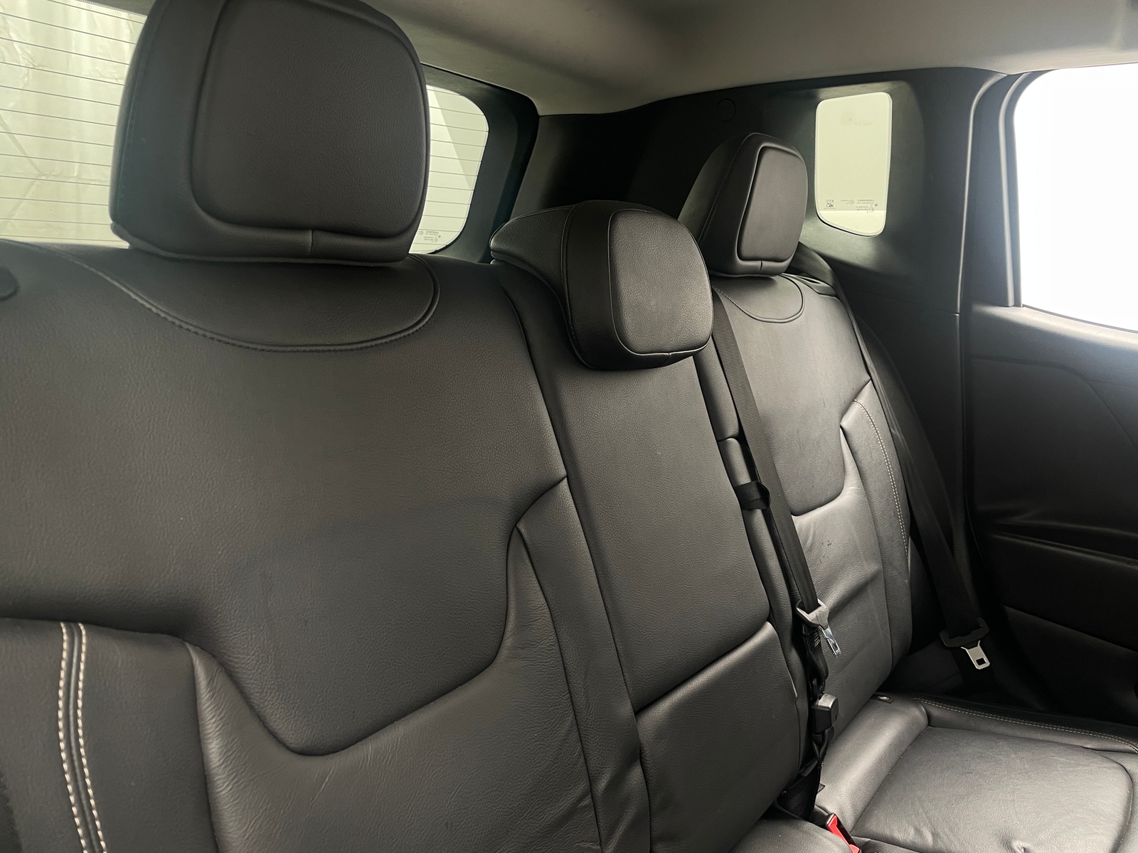 Thumbnail: 2016 Jeep Renegade - 5