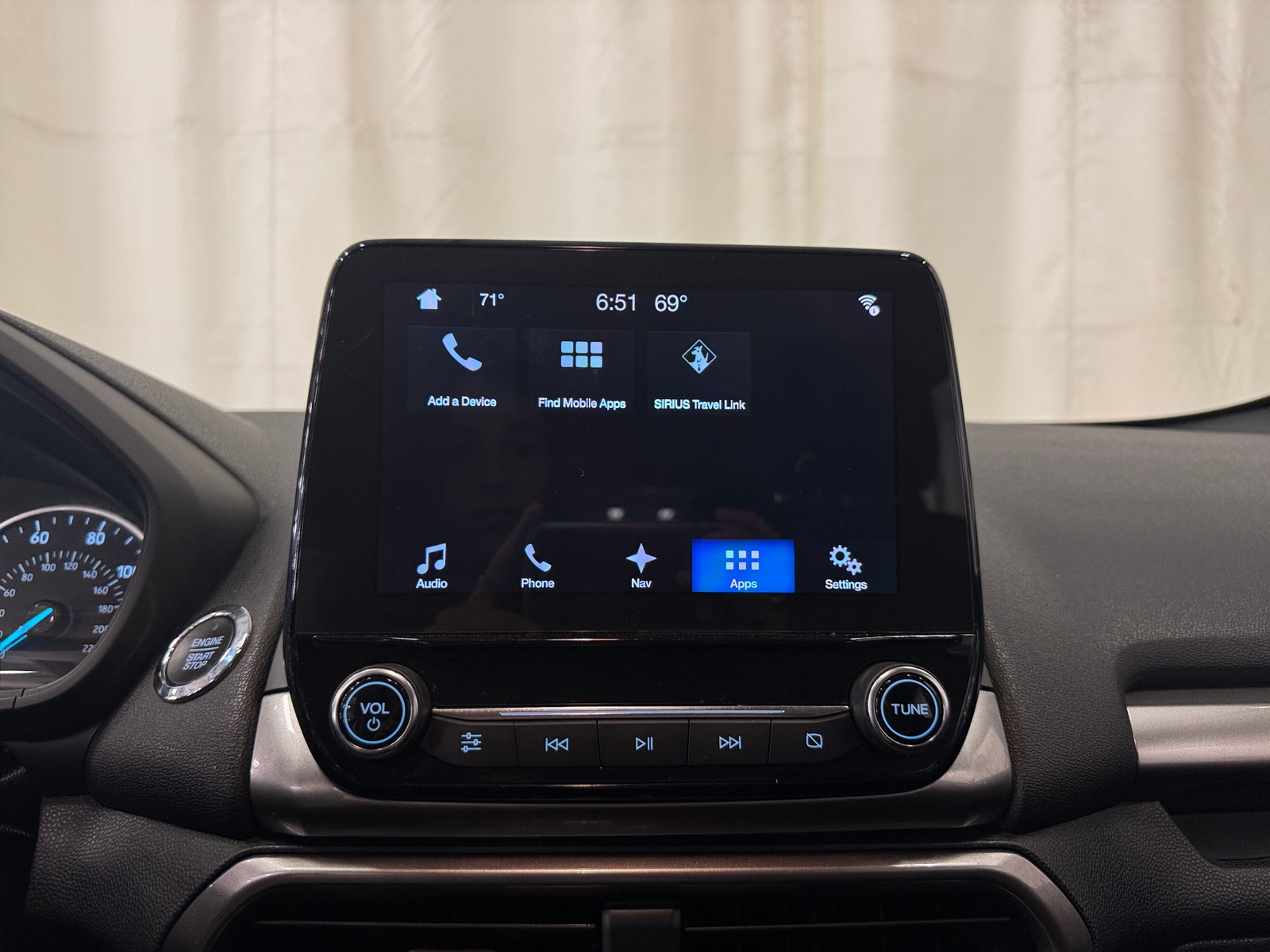 Thumbnail: 2018 Ford EcoSport - 4