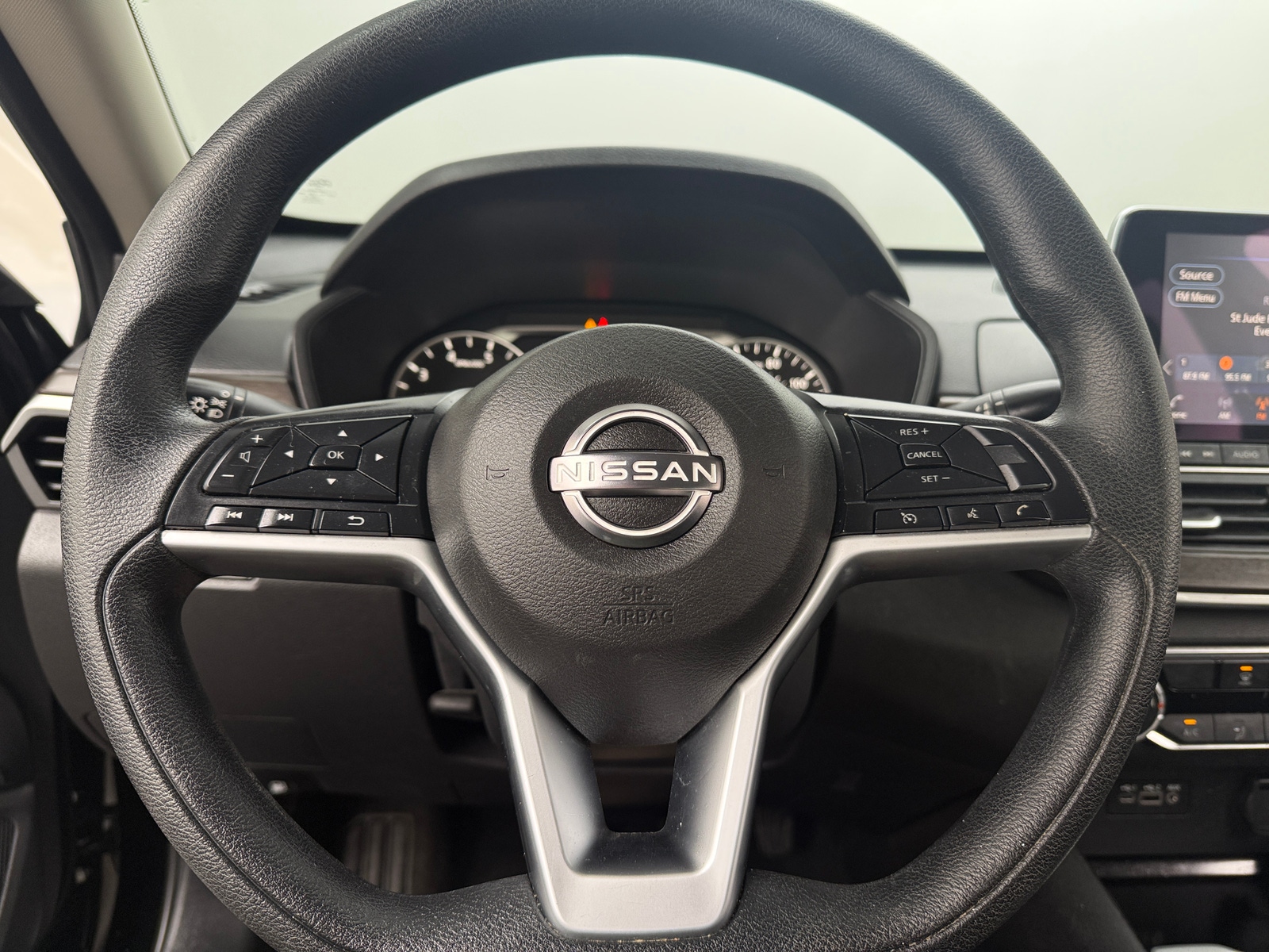 Thumbnail: 2024 Nissan Altima - 5