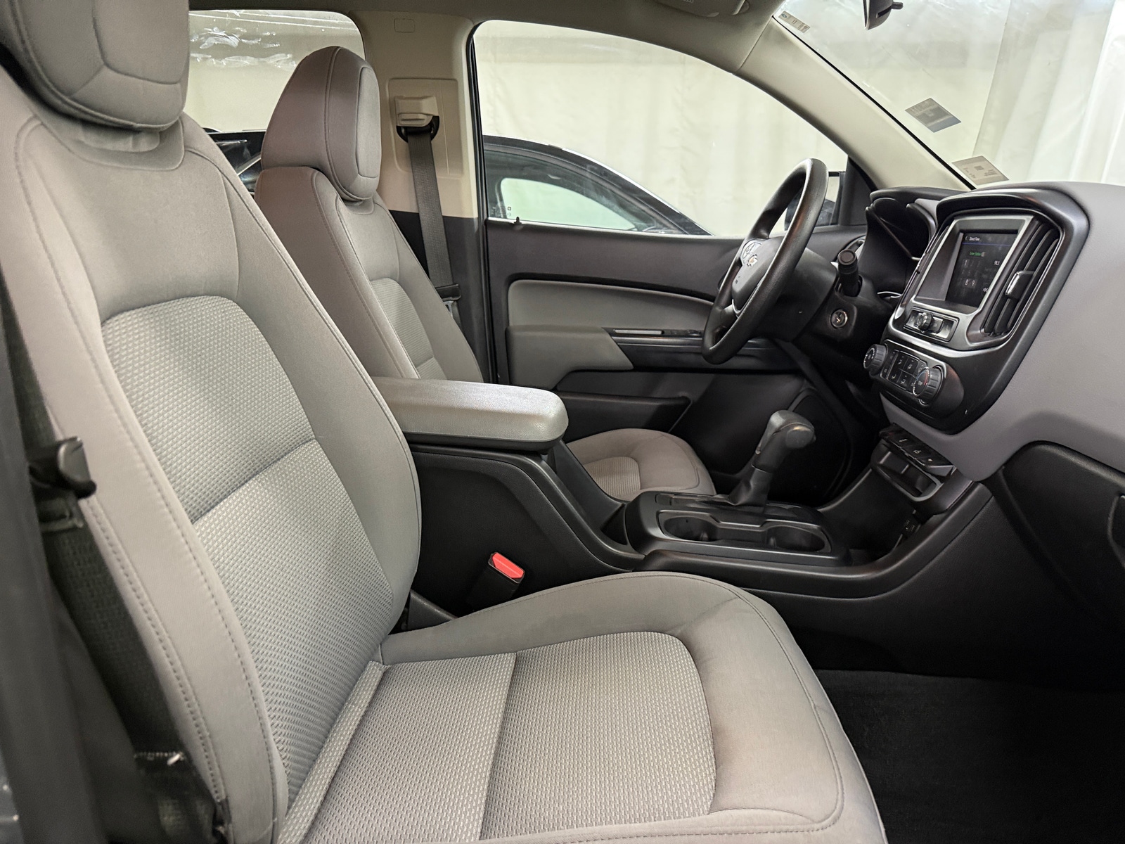 Thumbnail: 2021 Chevrolet Colorado - 2