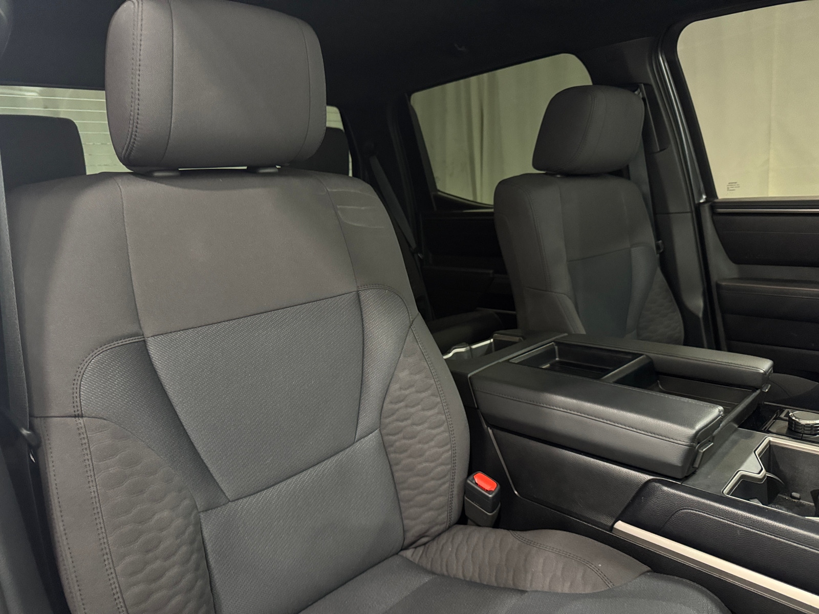 Thumbnail: 2025 Toyota Tundra - 2