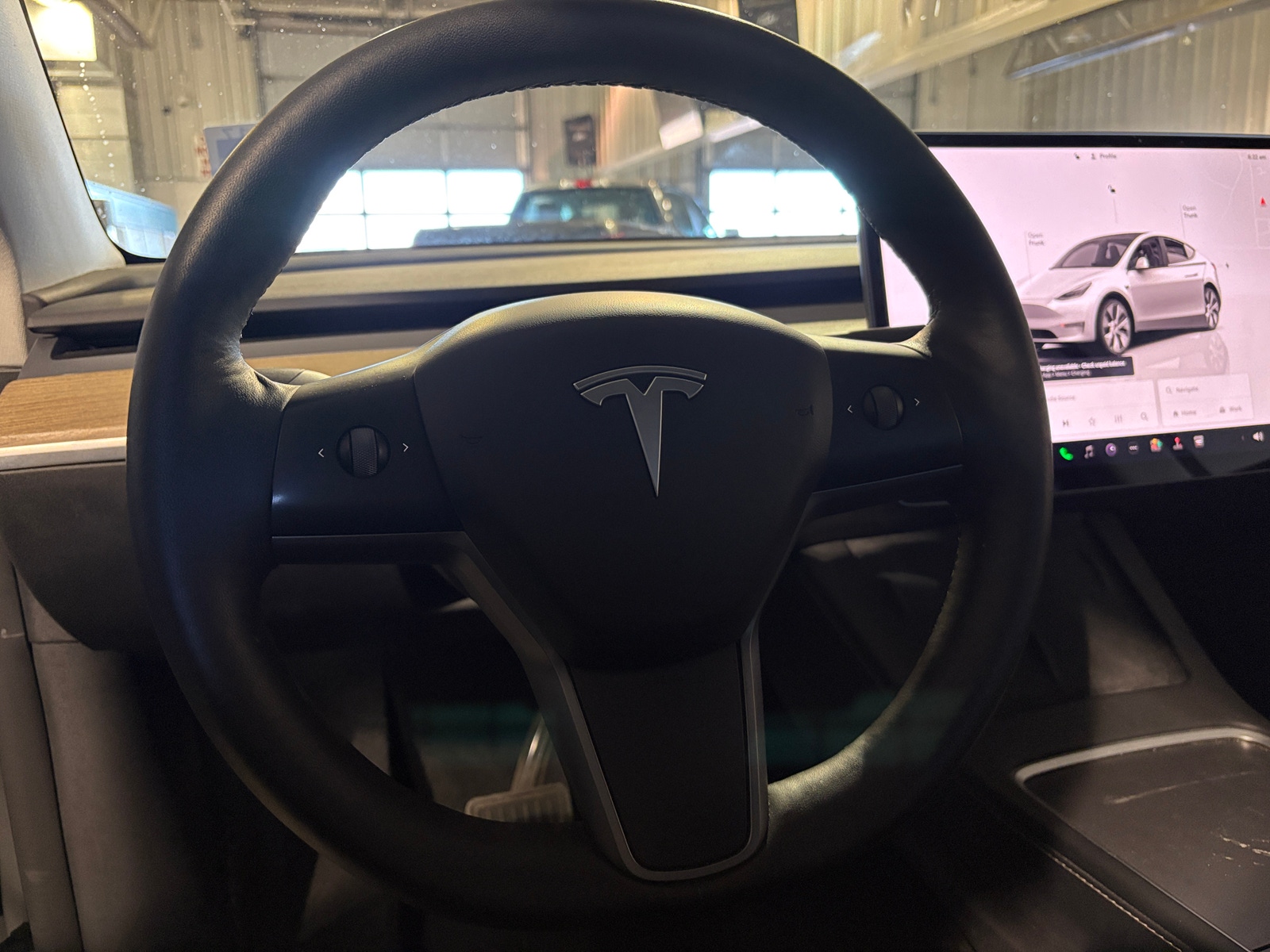 Thumbnail: 2022 Tesla Model Y - 4