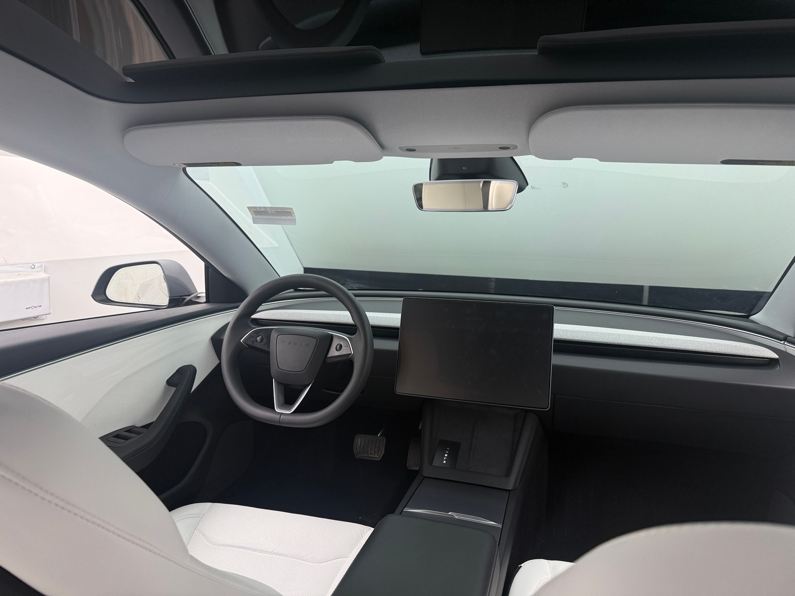 Thumbnail: 2025 Tesla Model 3 - 2