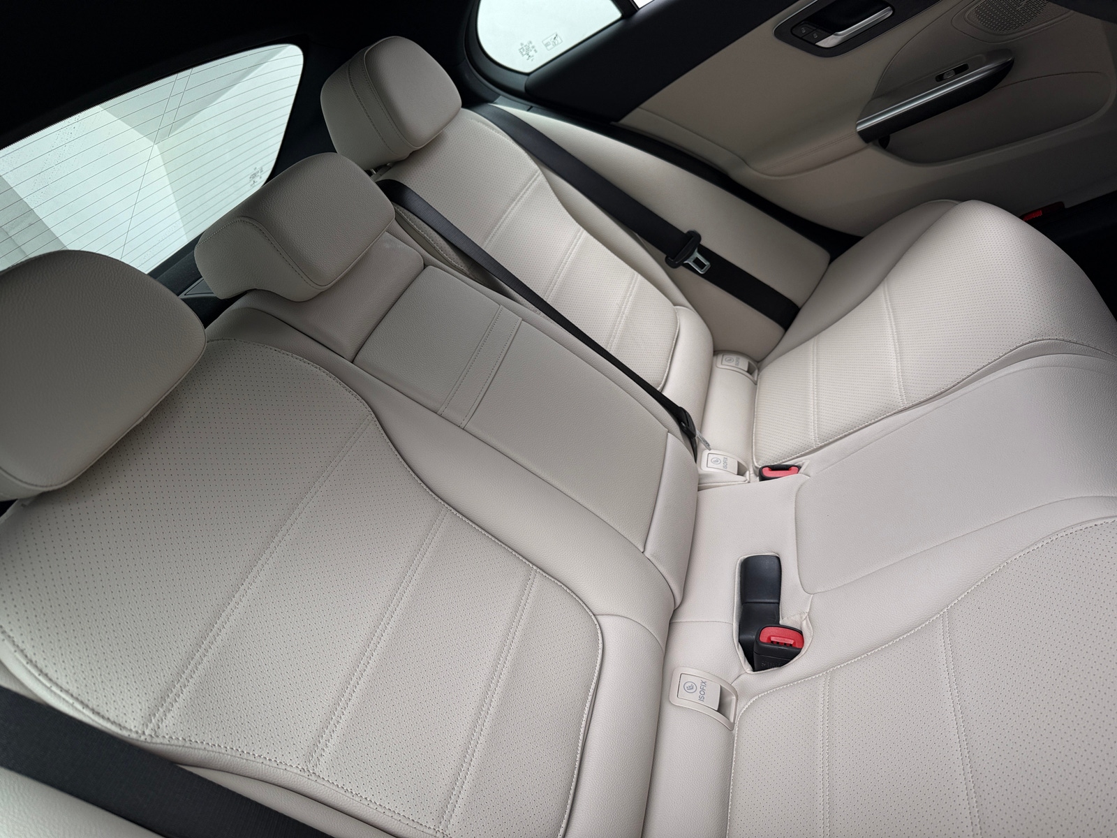 Thumbnail: 2023 Mercedes-Benz C-Class - 5