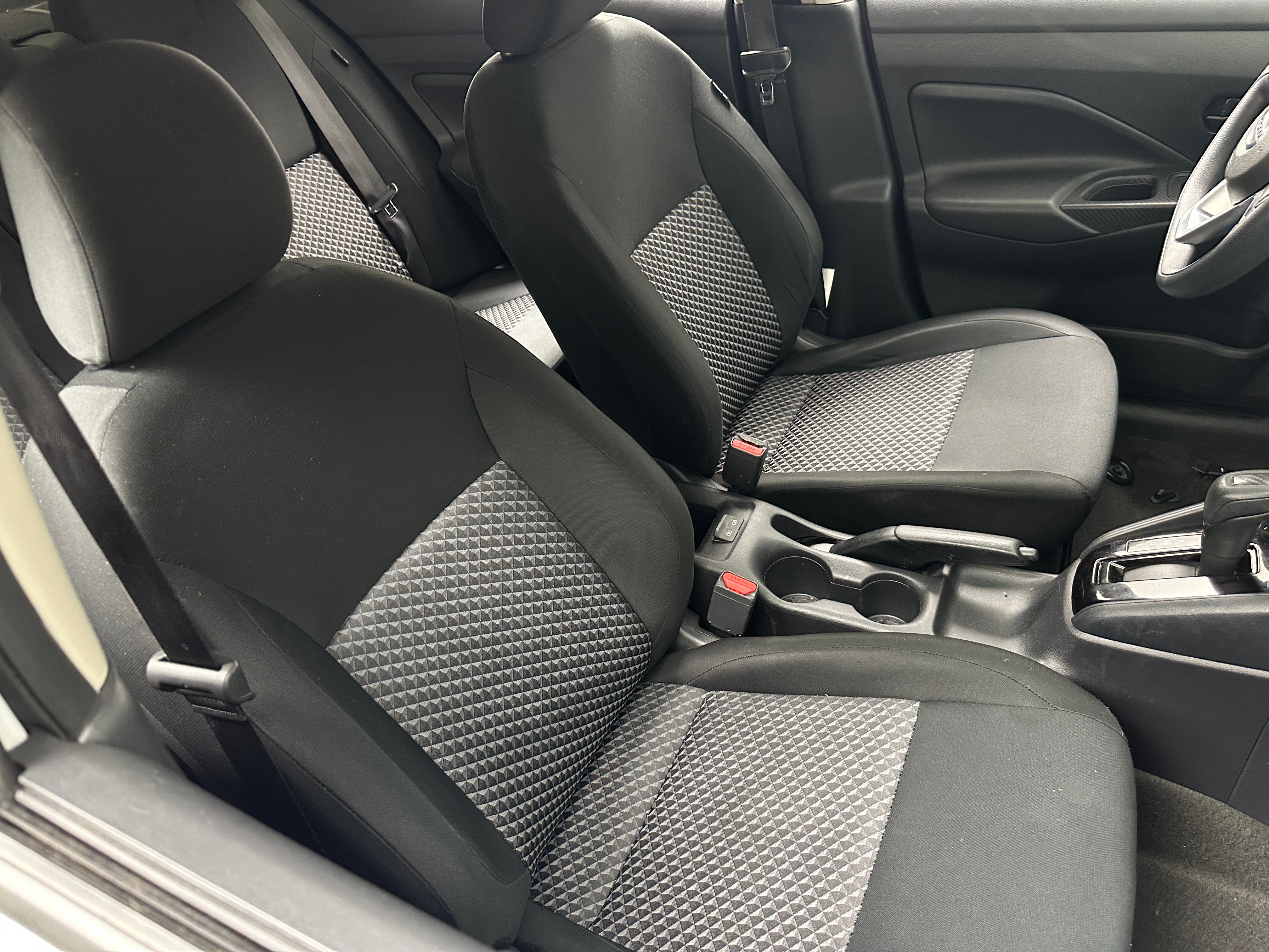 2021 Nissan Versa Sedan