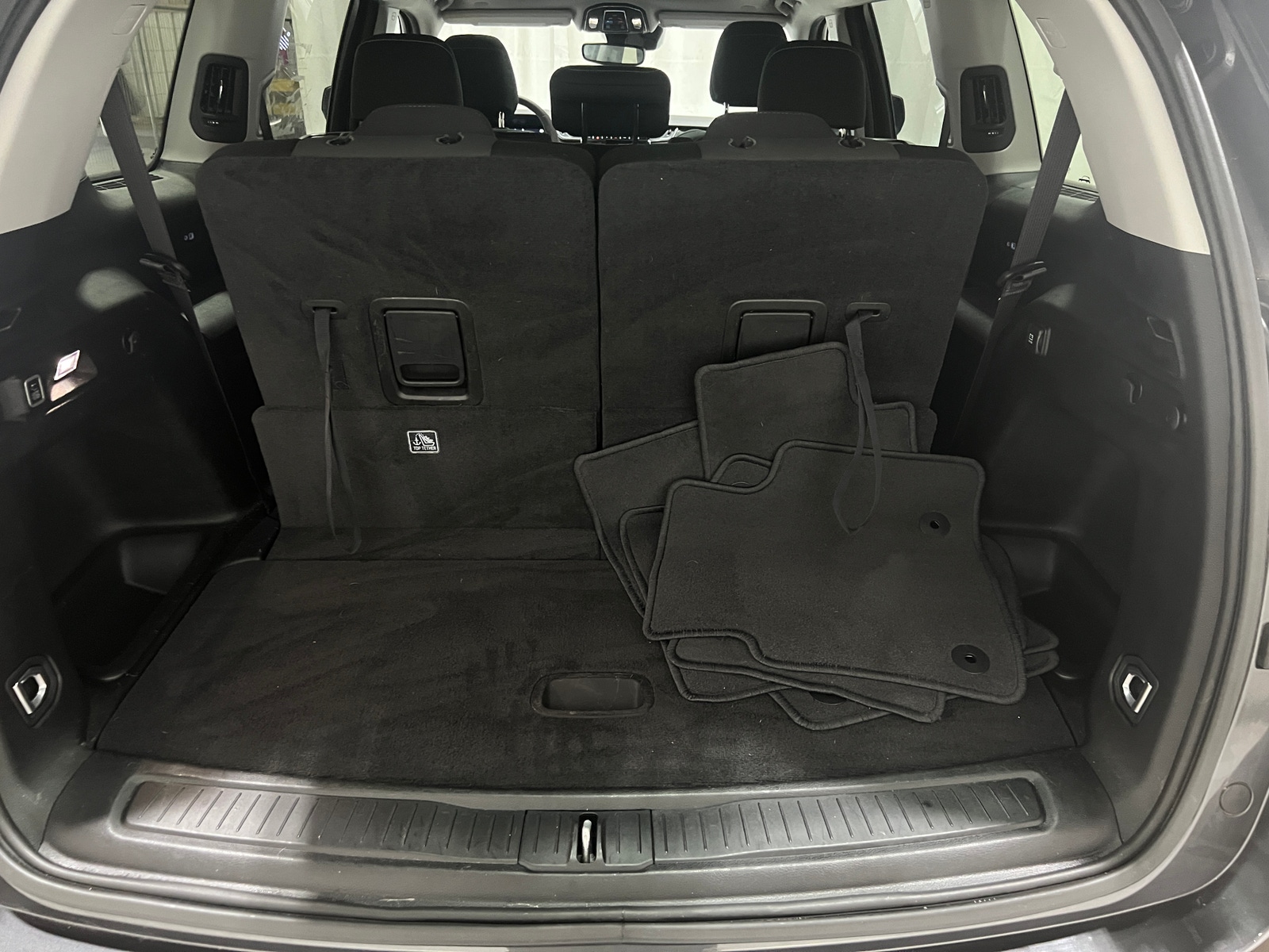 Thumbnail: 2023 Jeep Grand Cherokee L - 7