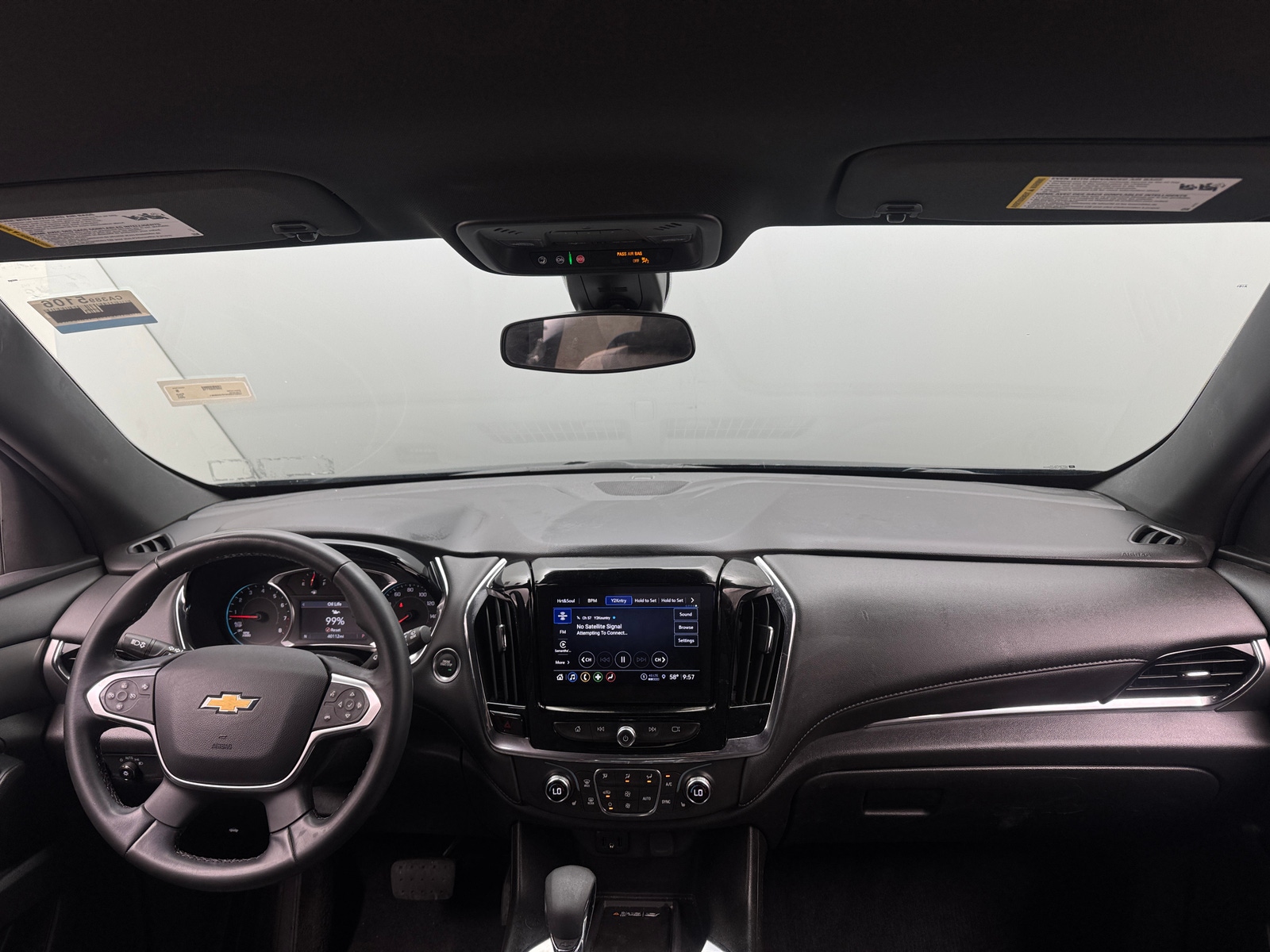 Thumbnail: 2023 Chevrolet Traverse - 3