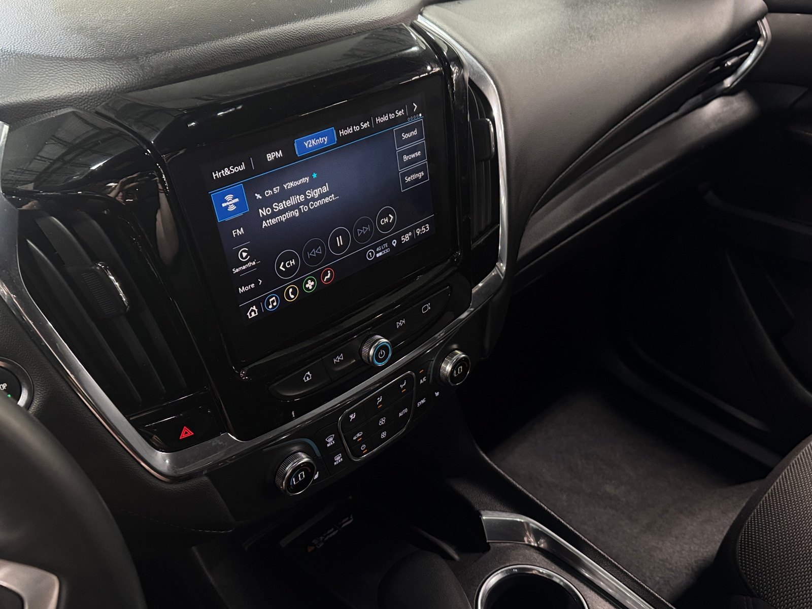 Thumbnail: 2023 Chevrolet Traverse - 4