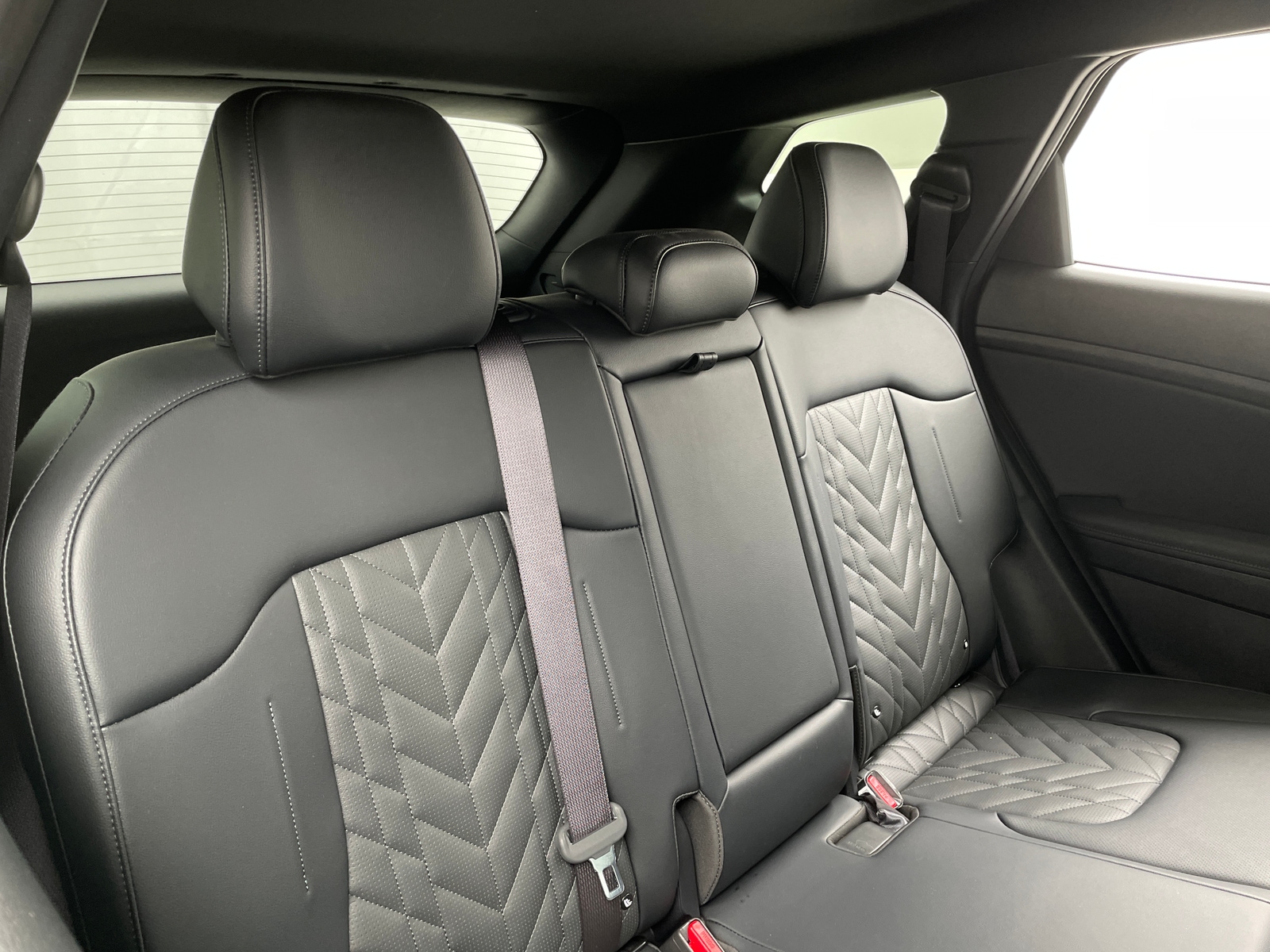 Thumbnail: 2023 Kia Sportage - 5