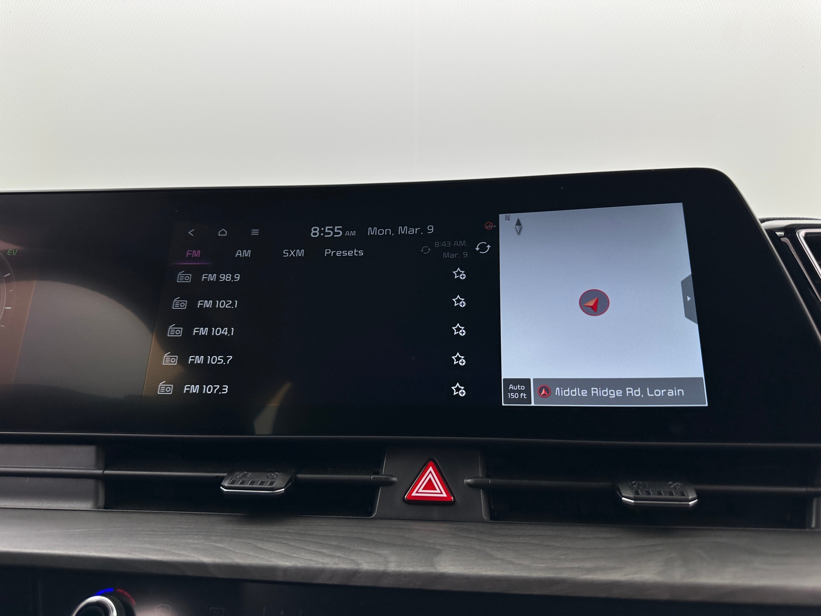 Thumbnail: 2023 Kia Sportage - 3