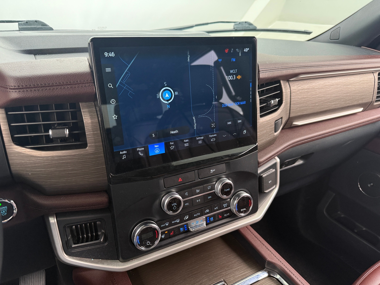 Thumbnail: 2022 Ford Expedition - 3