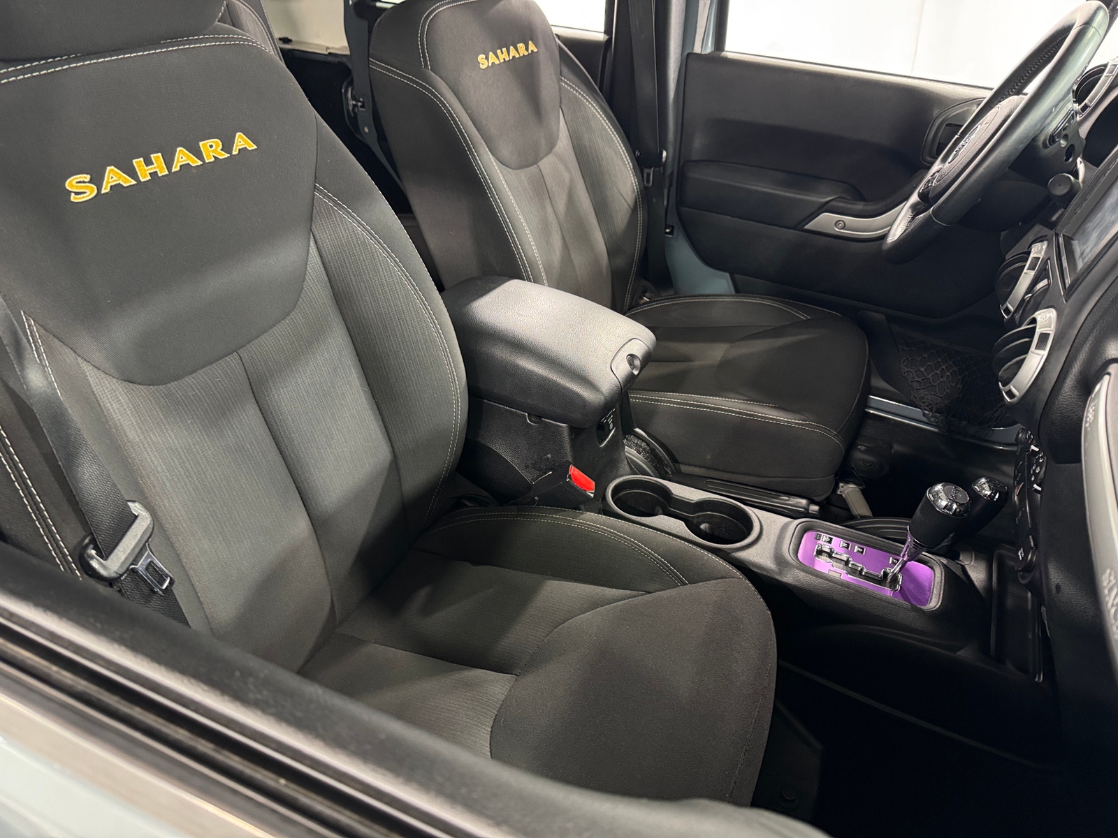 Thumbnail: 2015 Jeep Wrangler - 2