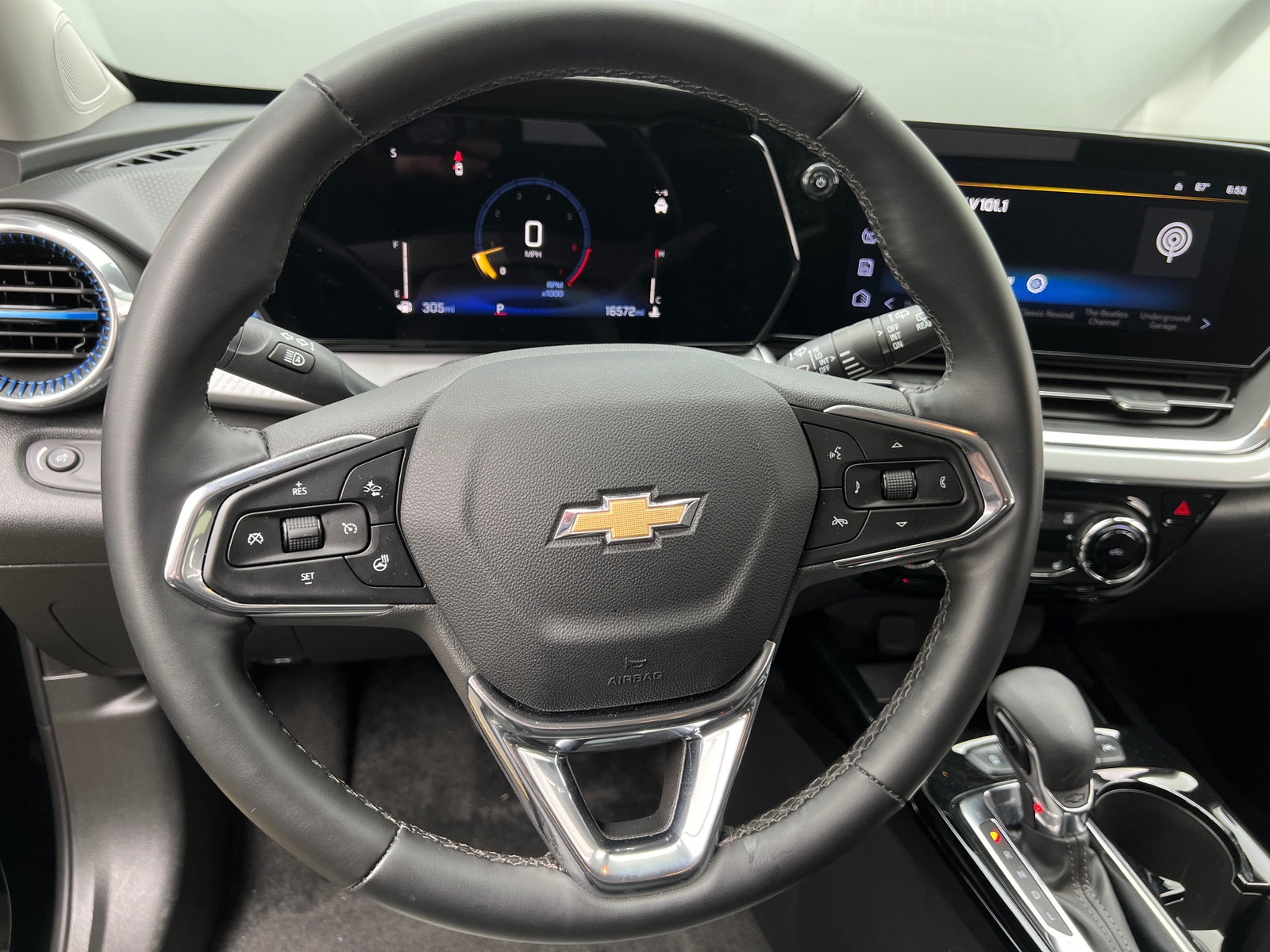 Thumbnail: 2025 Chevrolet Trax - 5