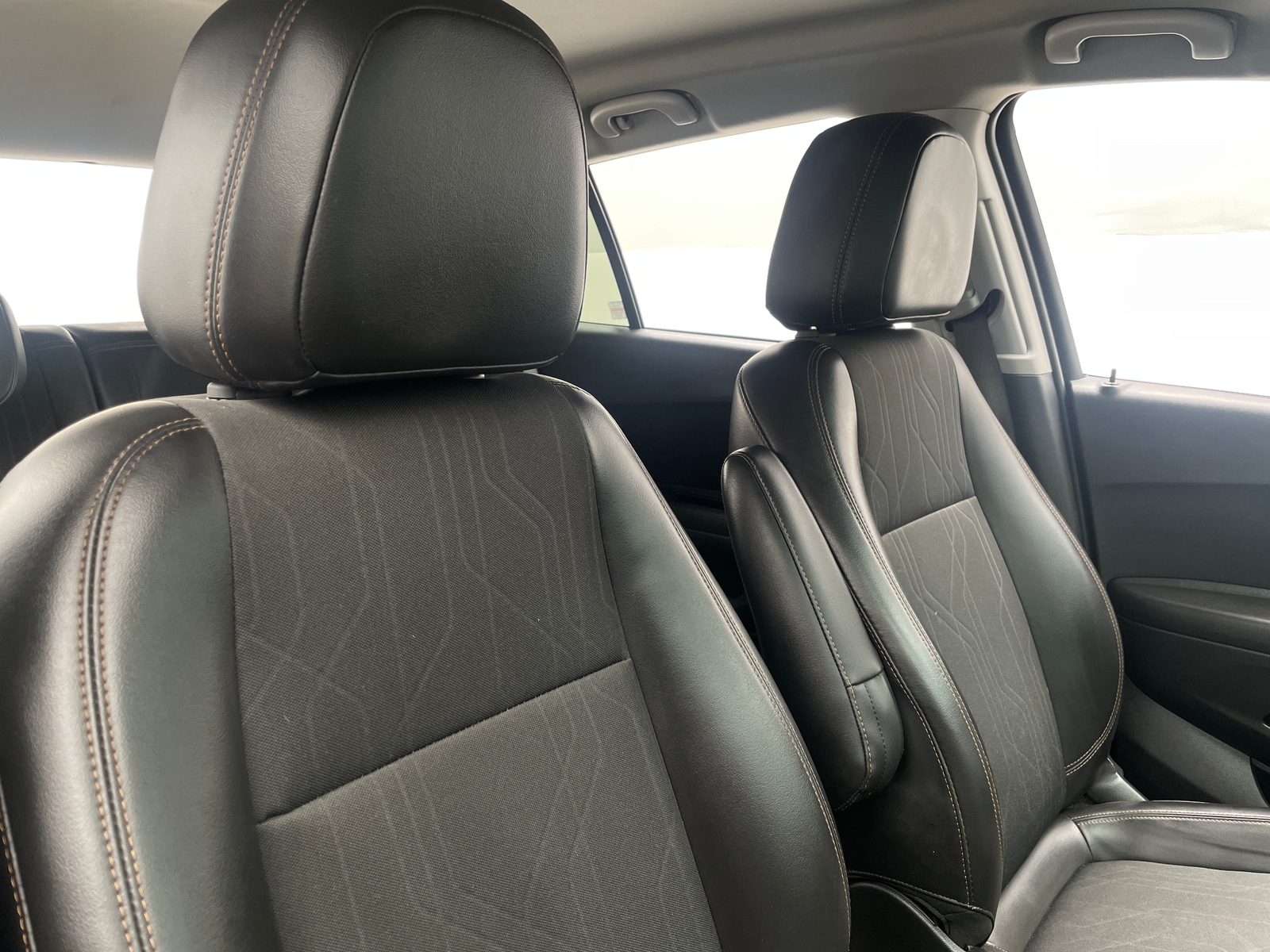 Thumbnail: 2021 Chevrolet Trax - 2