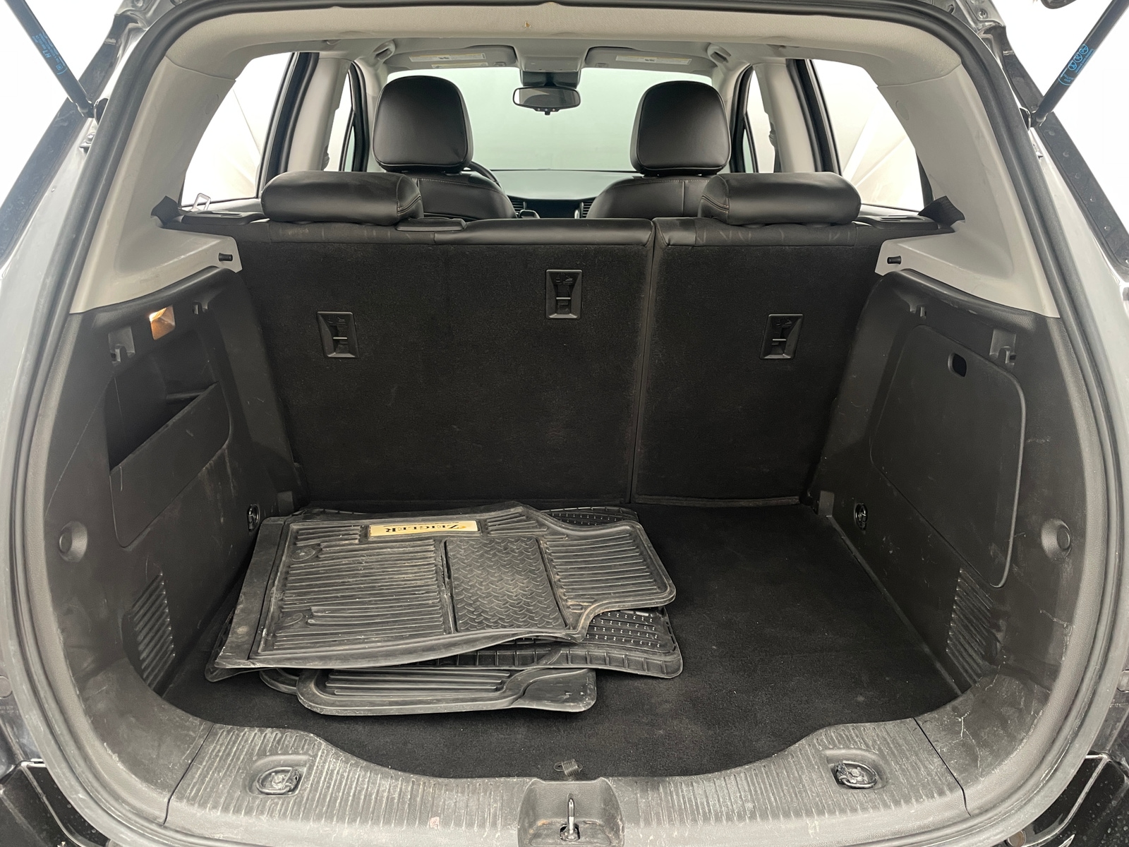 Thumbnail: 2021 Chevrolet Trax - 7