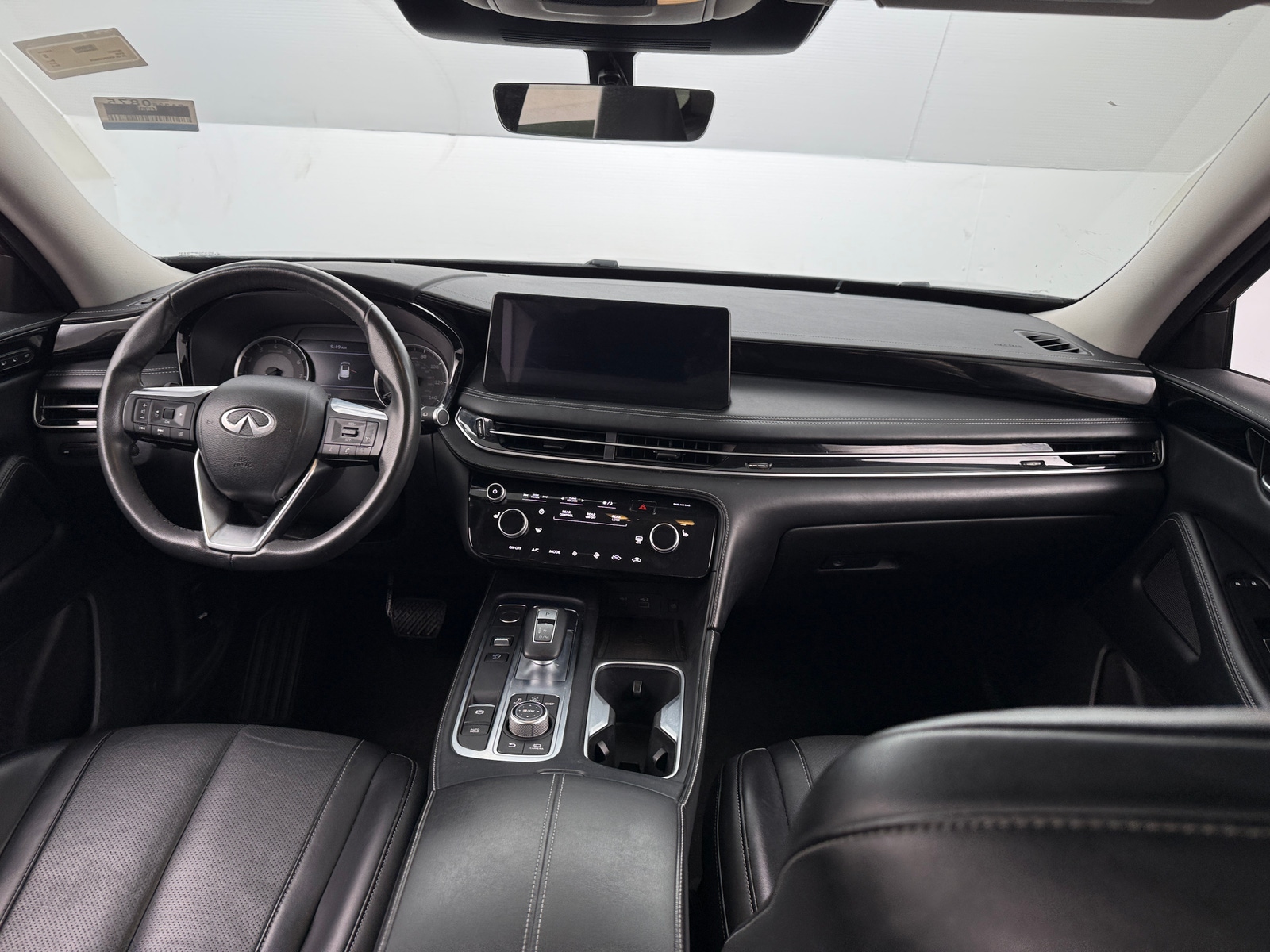 Thumbnail: 2023 INFINITI QX60 - 2