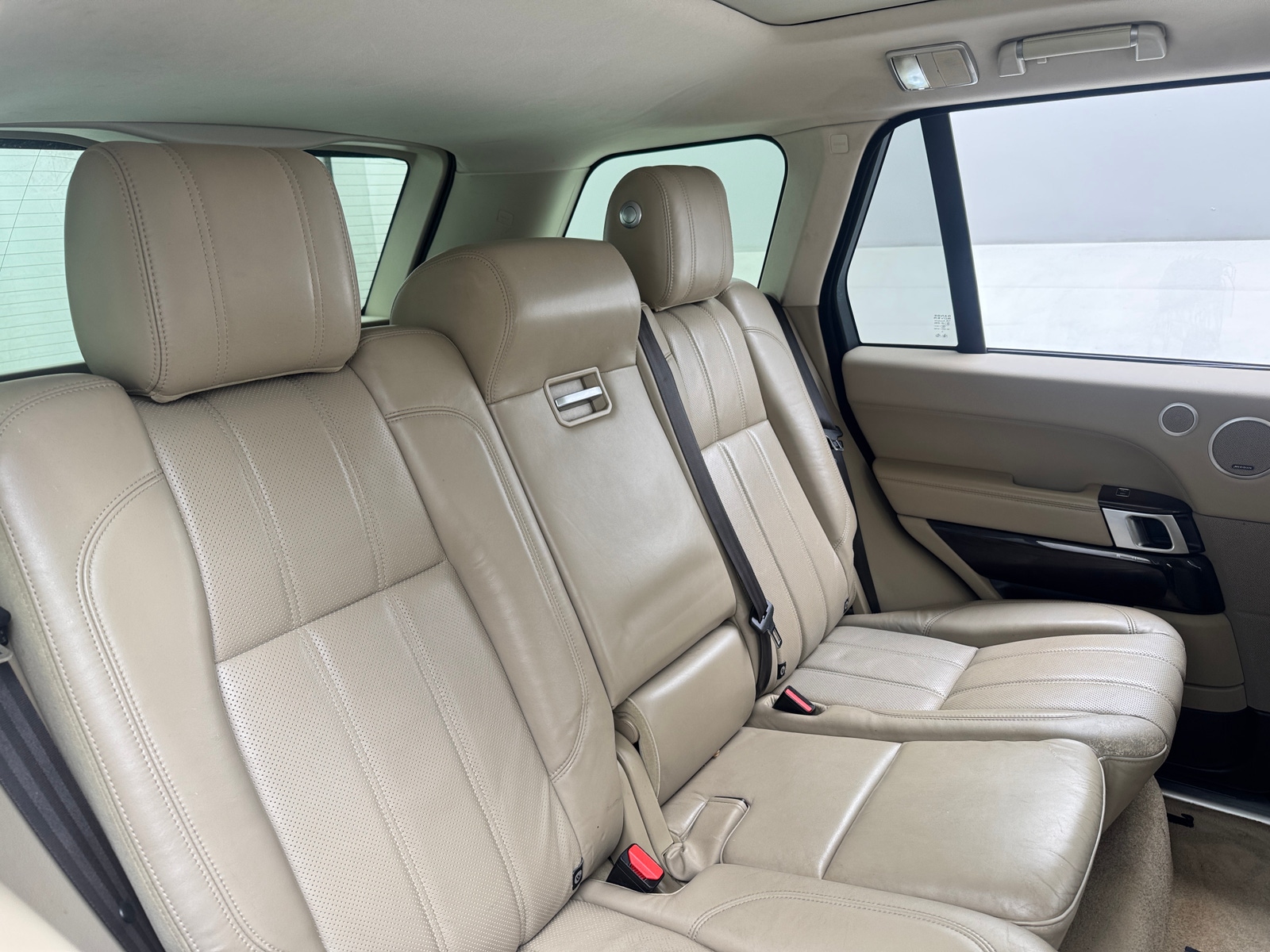 Thumbnail: 2017 Land Rover Range Rover - 5