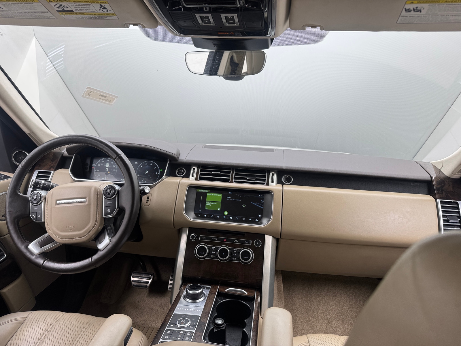 Thumbnail: 2017 Land Rover Range Rover - 2