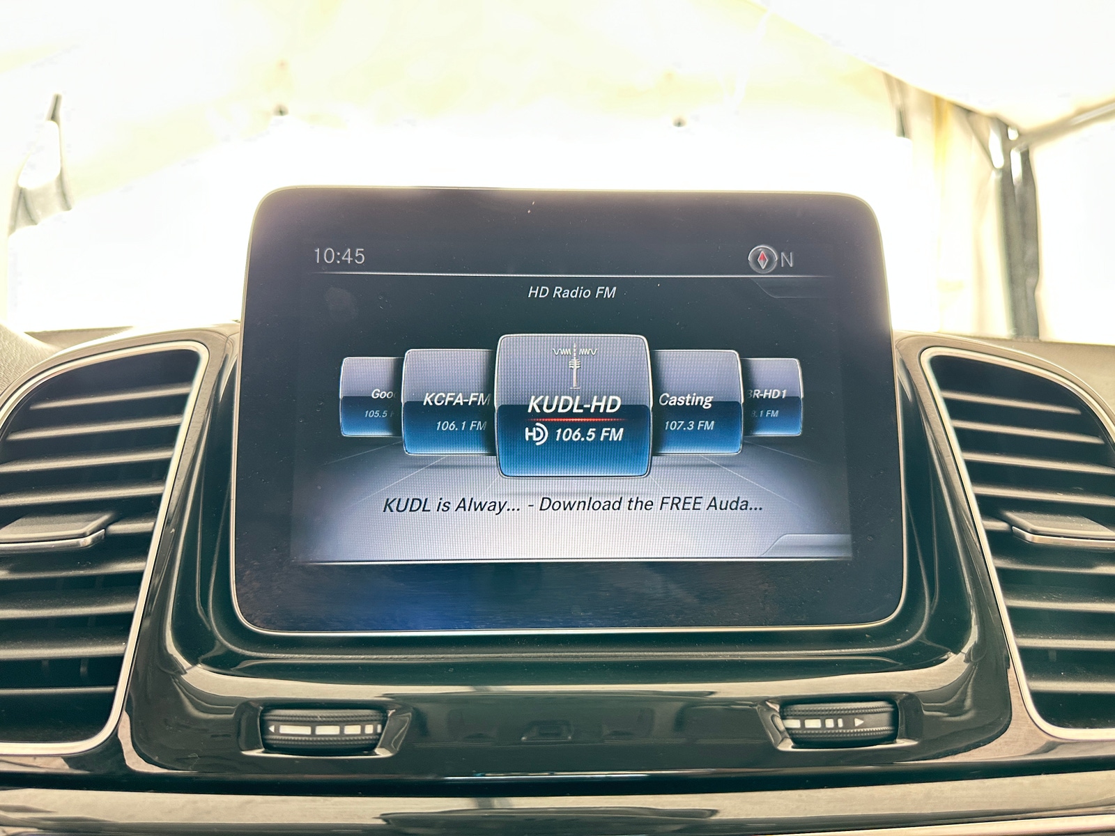 Thumbnail: 2019 Mercedes-Benz GLS - 3