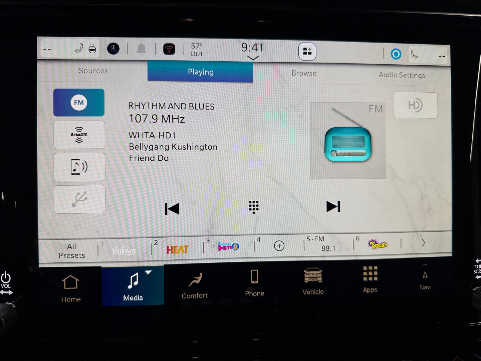 Thumbnail: 2026 Jeep Grand Wagoneer - 3