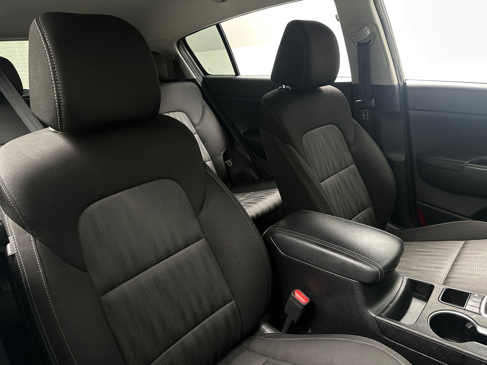 Thumbnail: 2021 Kia Sportage - 2