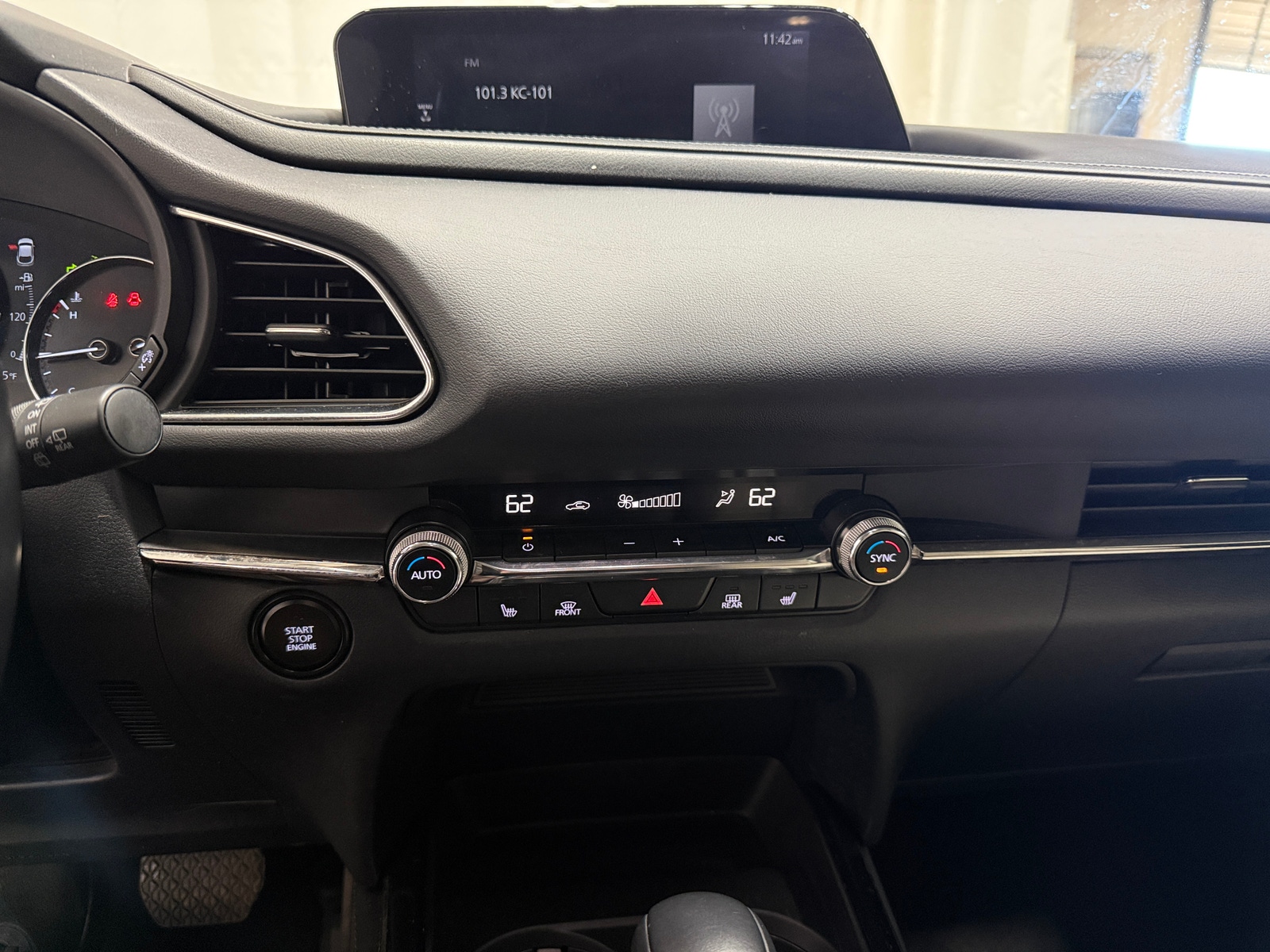 Thumbnail: 2023 Mazda CX-30 - 3