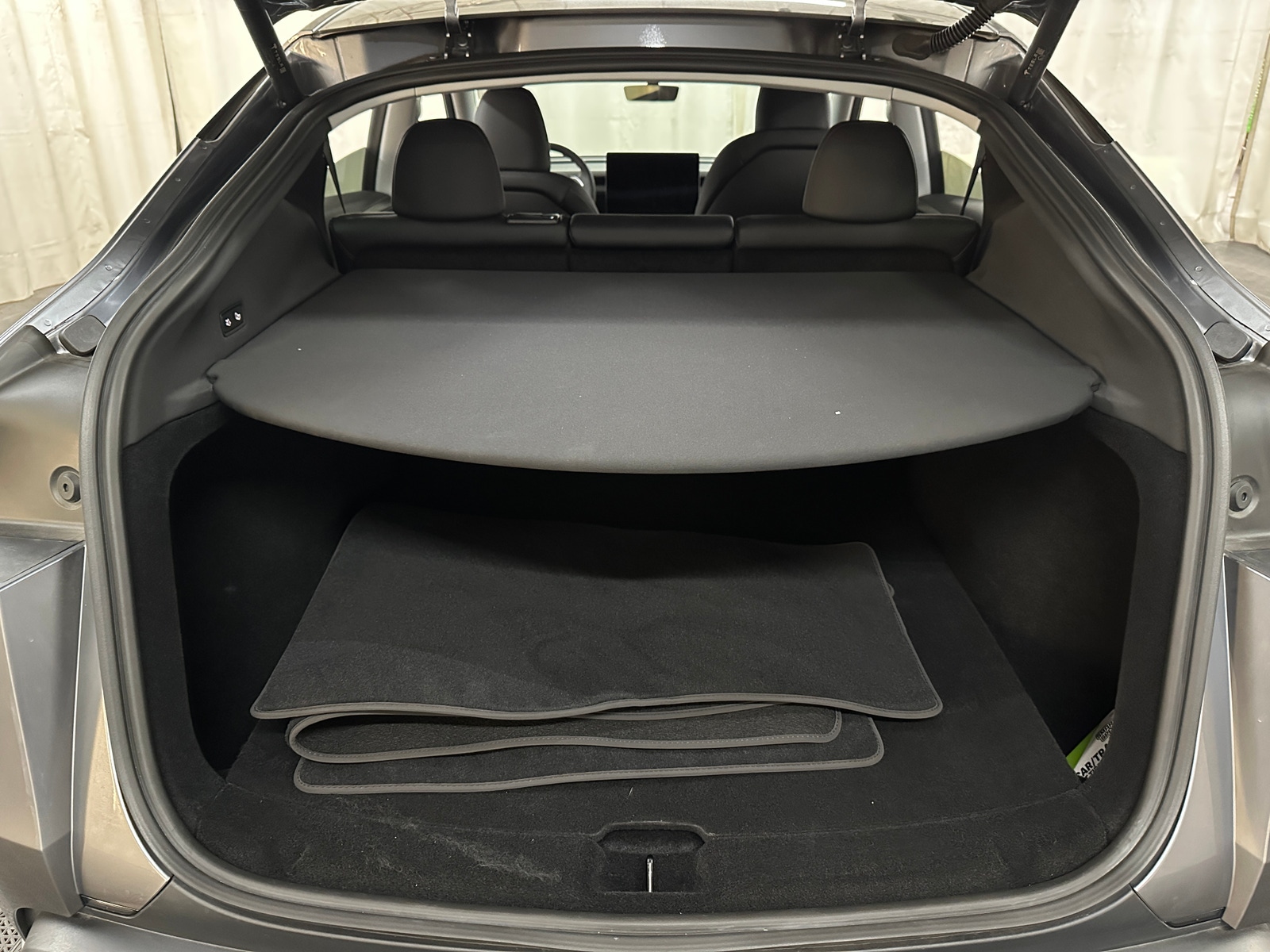 Thumbnail: 2026 Tesla Model Y - 6