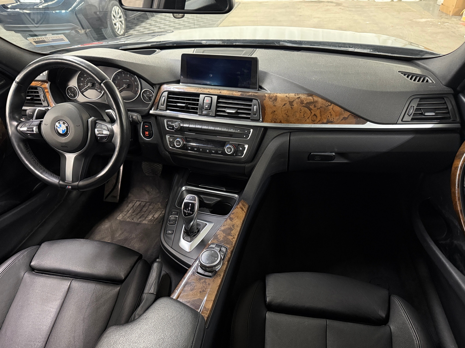 Thumbnail: 2015 BMW 3 Series - 2