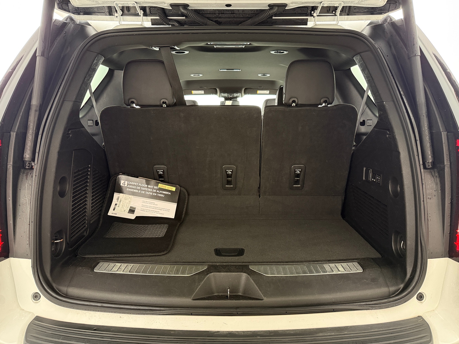 Thumbnail: 2023 GMC Yukon - 6