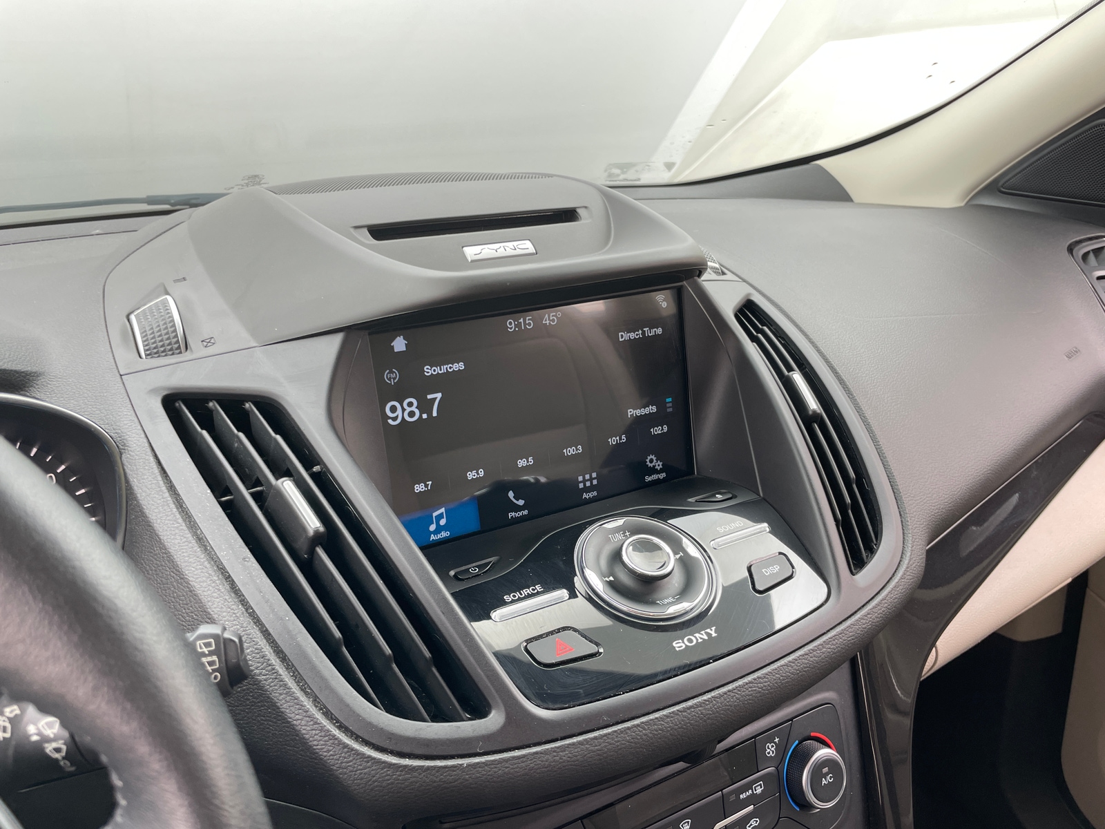 Thumbnail: 2017 Ford Escape - 3