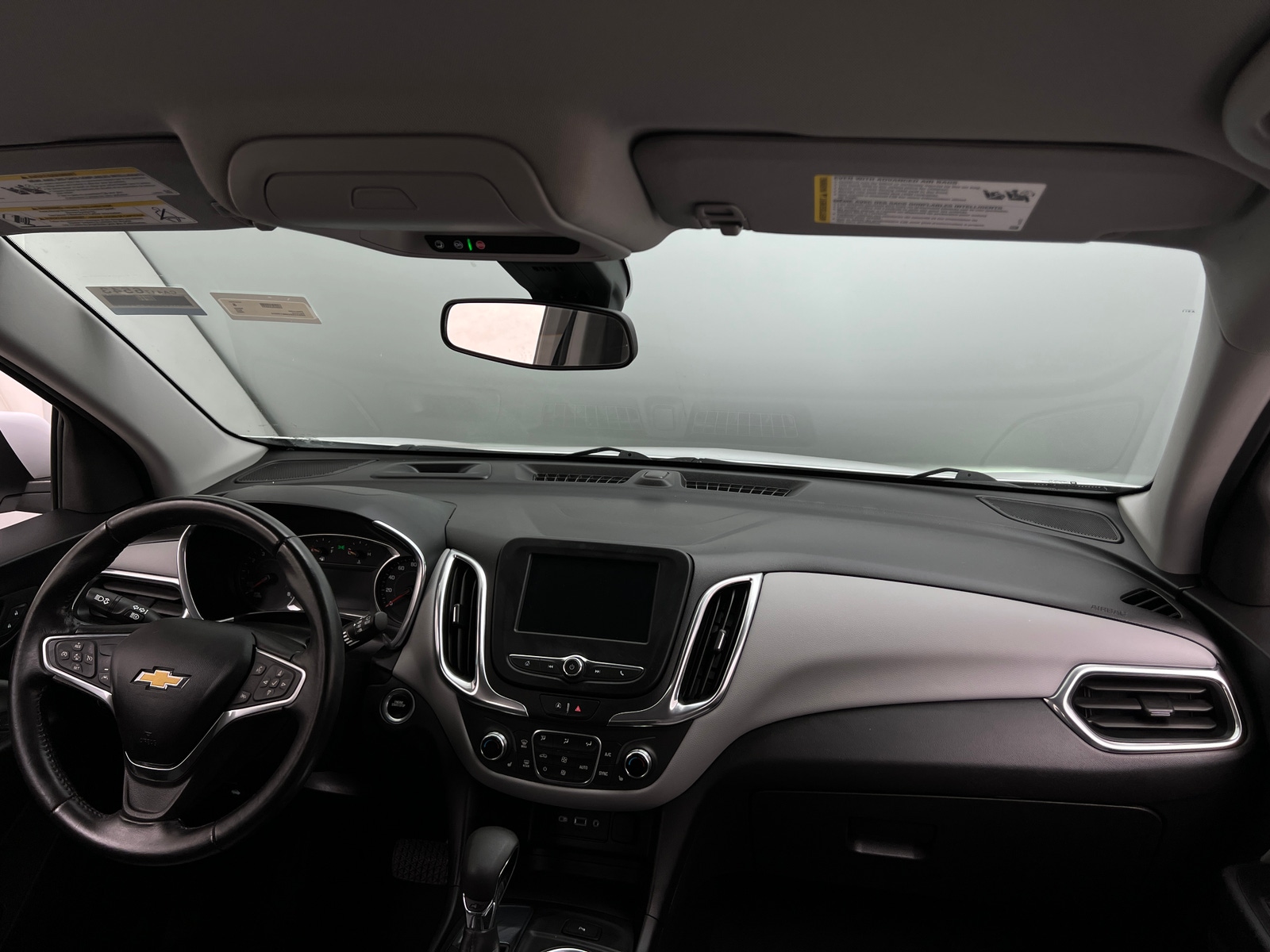 Thumbnail: 2022 Chevrolet Equinox - 3