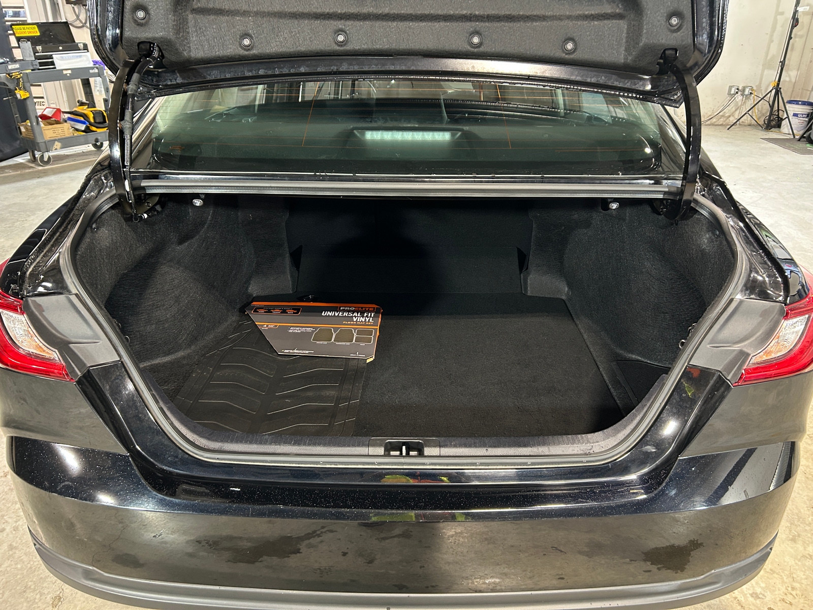 Thumbnail: 2025 Toyota Camry - 7