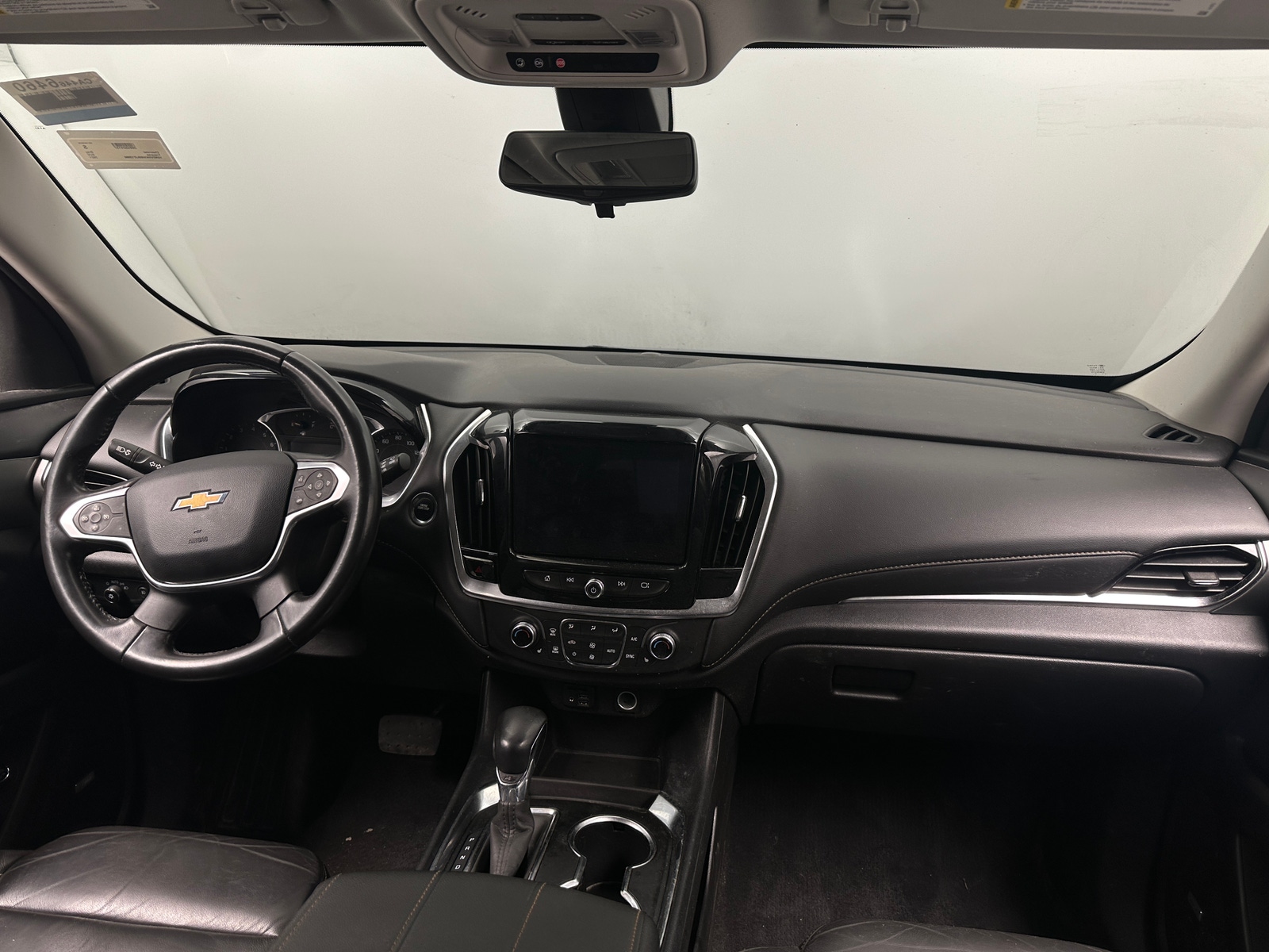 Thumbnail: 2021 Chevrolet Traverse - 3