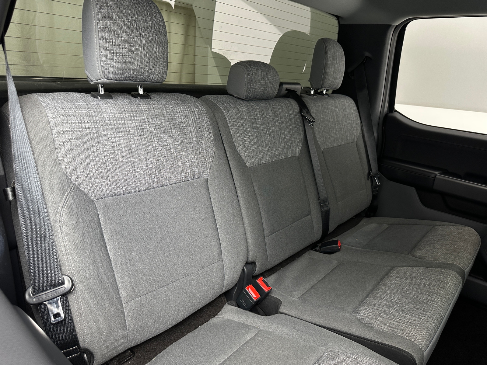 Thumbnail: 2022 Ford Econoline - 6